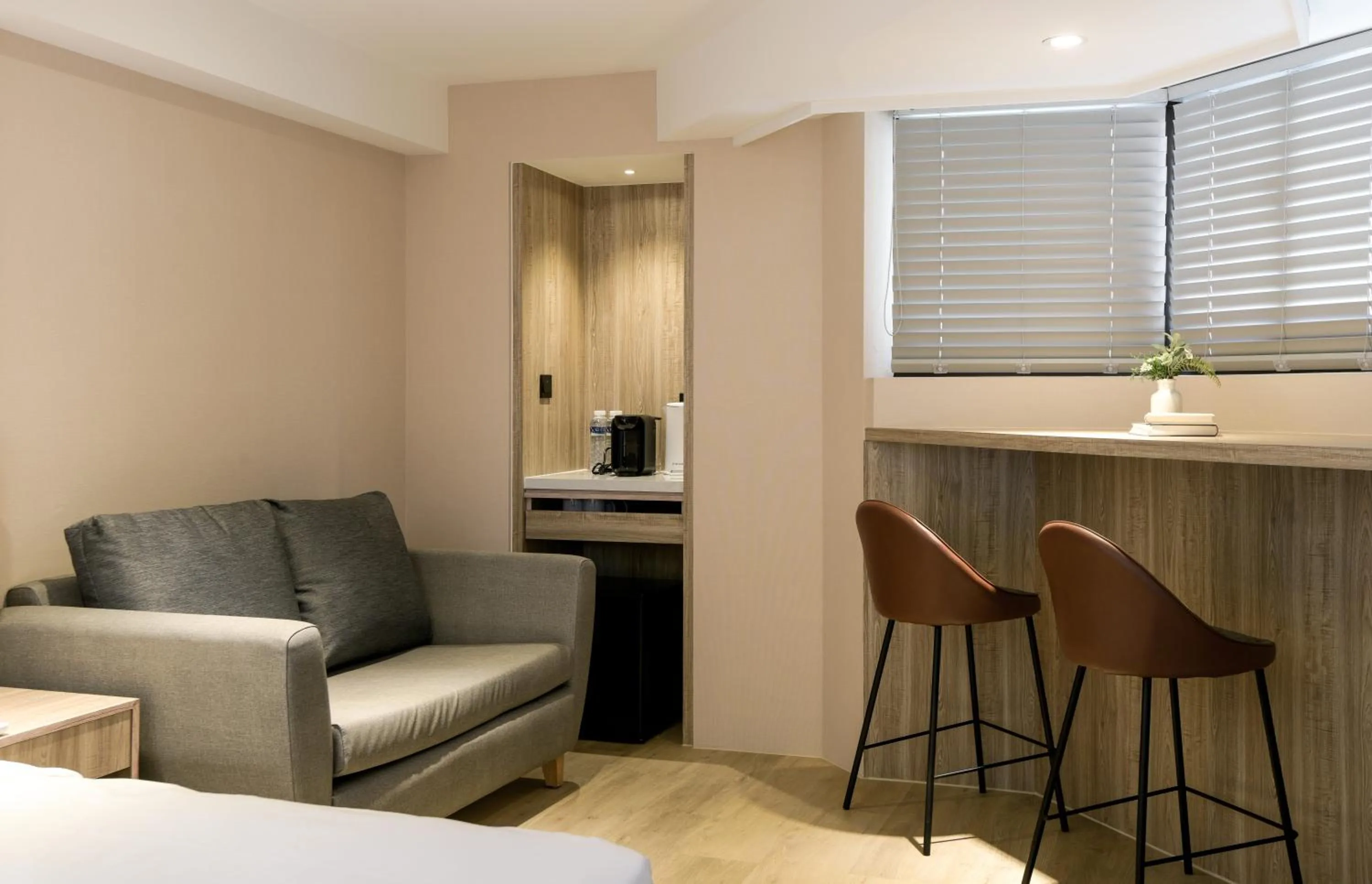 Spring Rhapsody Hotel