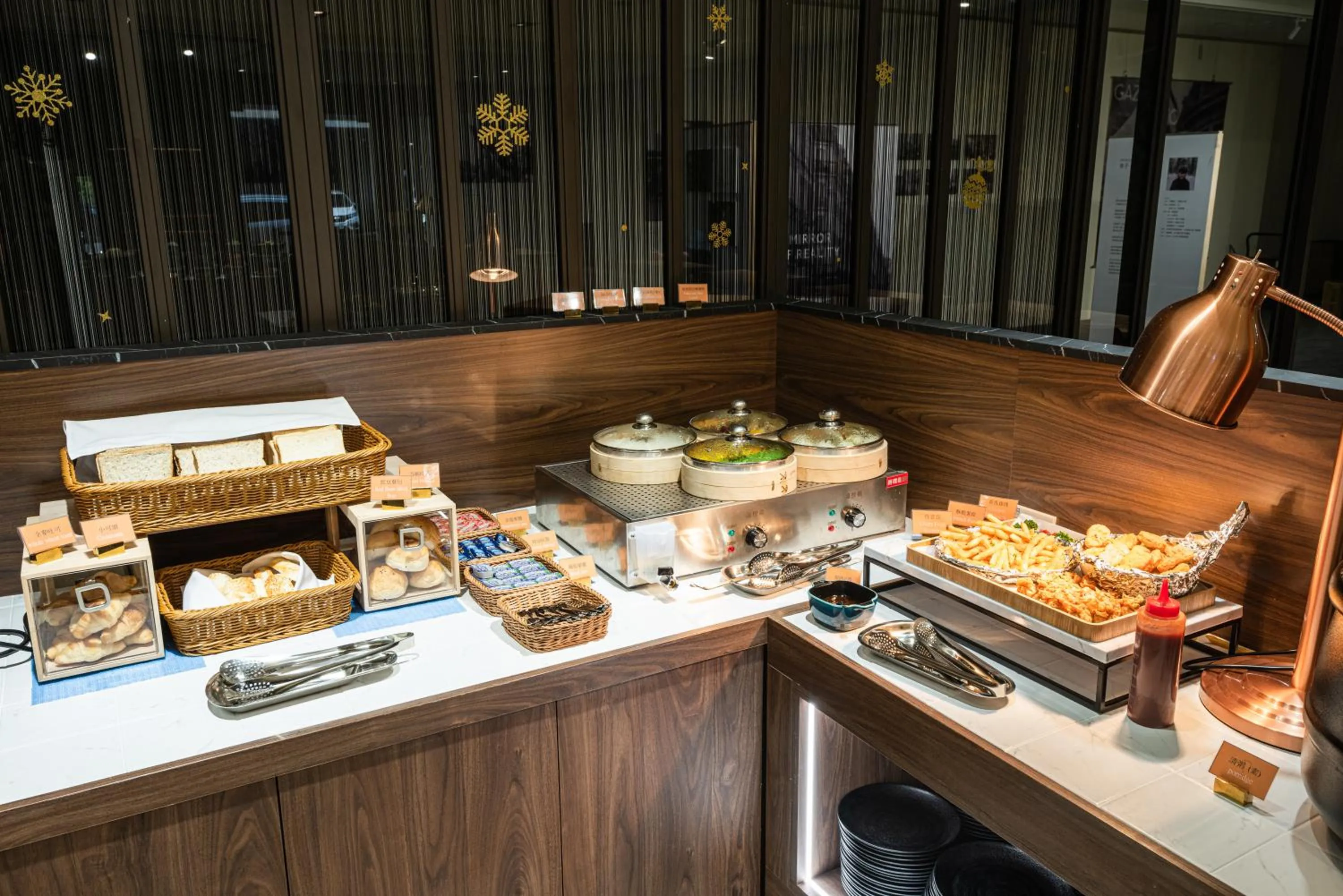 Spring Rhapsody Hotel