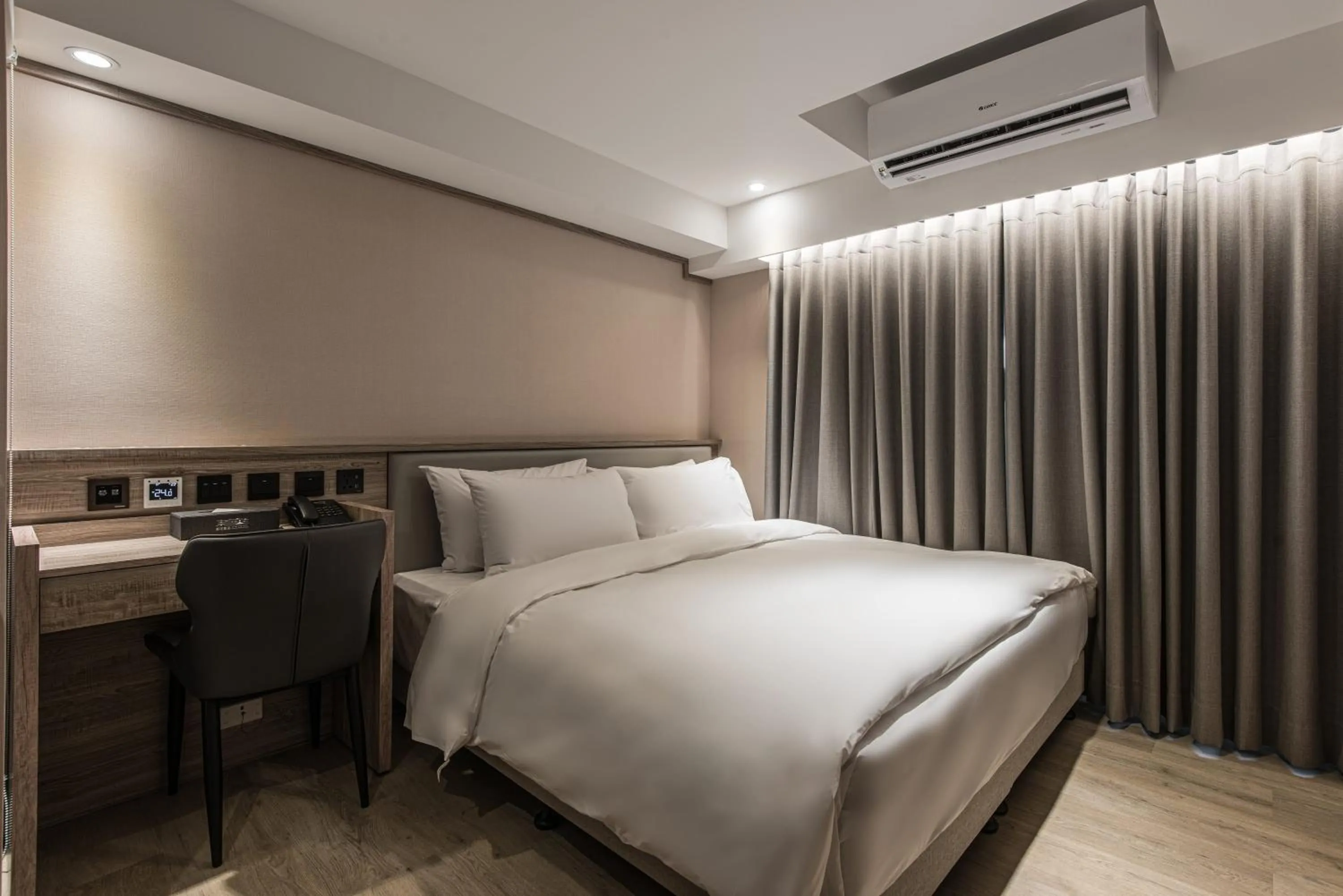 Bed in Spring Rhapsody Hotel