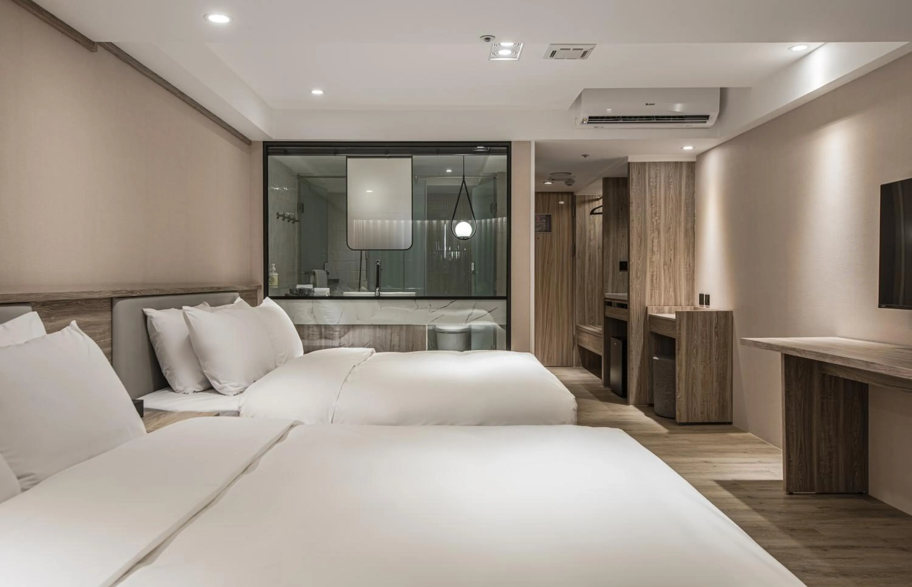 Bed in Spring Rhapsody Hotel