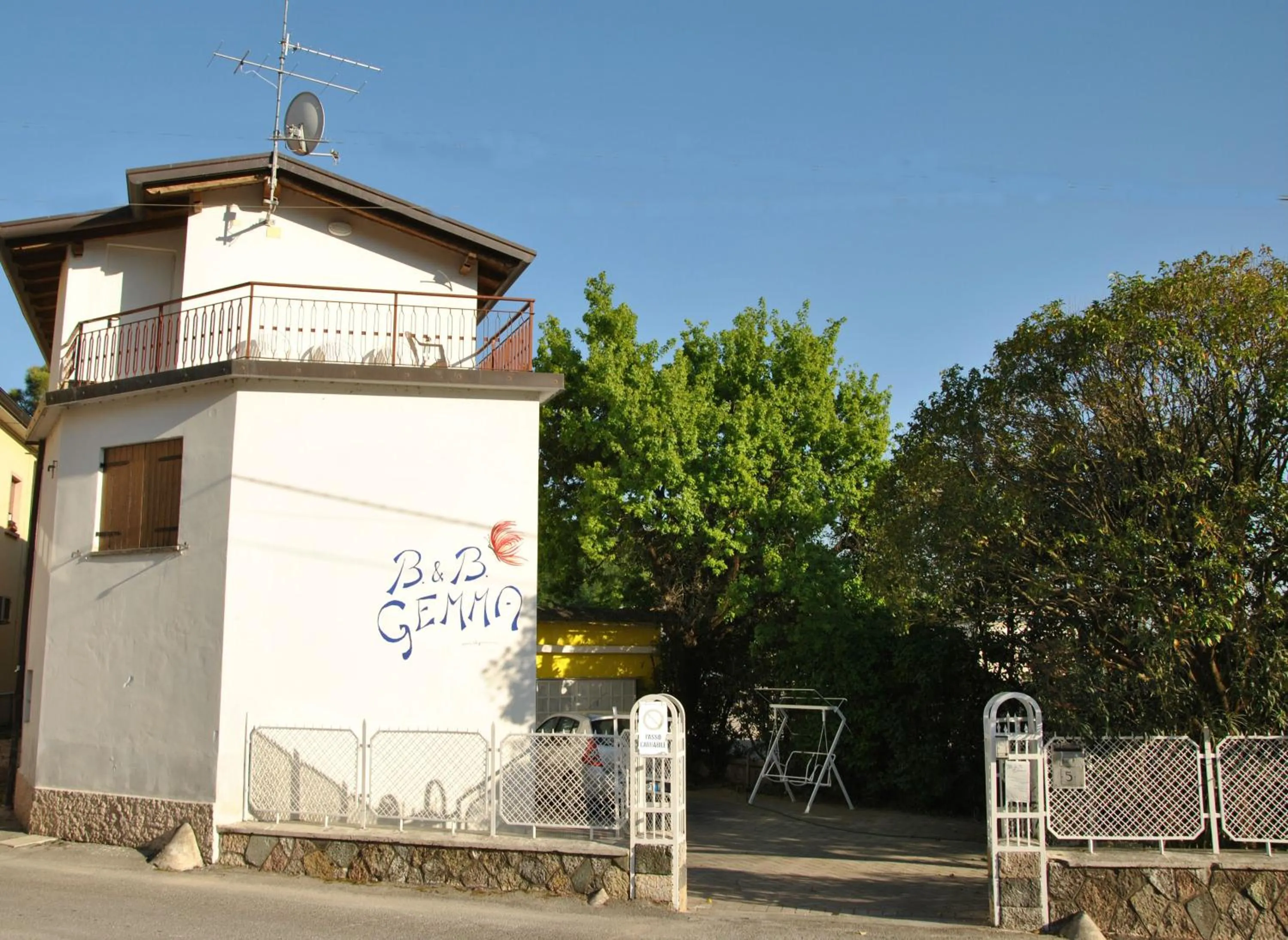 Property building in Bed & Breakfast Gemma