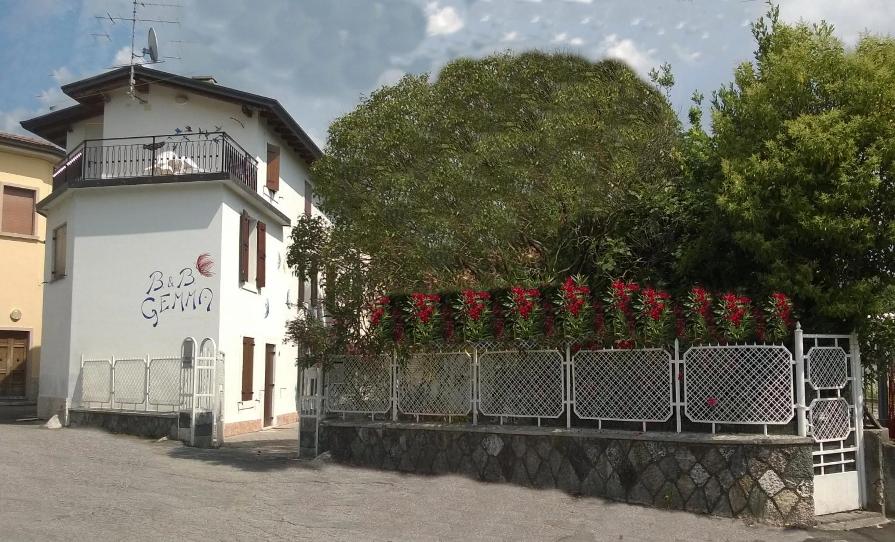 Property building in Bed & Breakfast Gemma