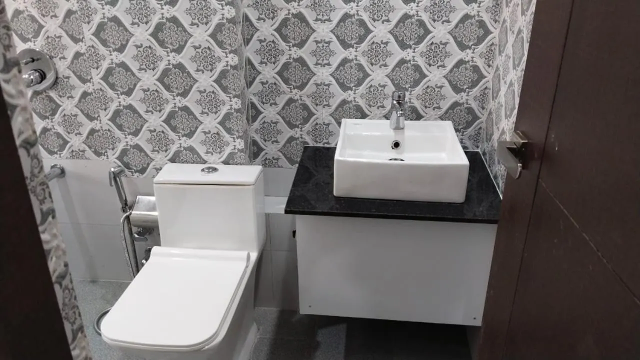 Toilet in Hotel Bagga Kuteer