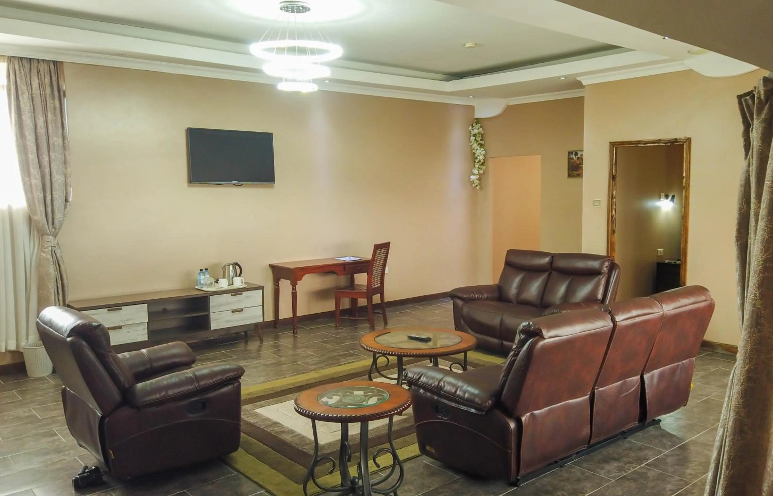 Living room in 67 Airport Hotel Nairobi