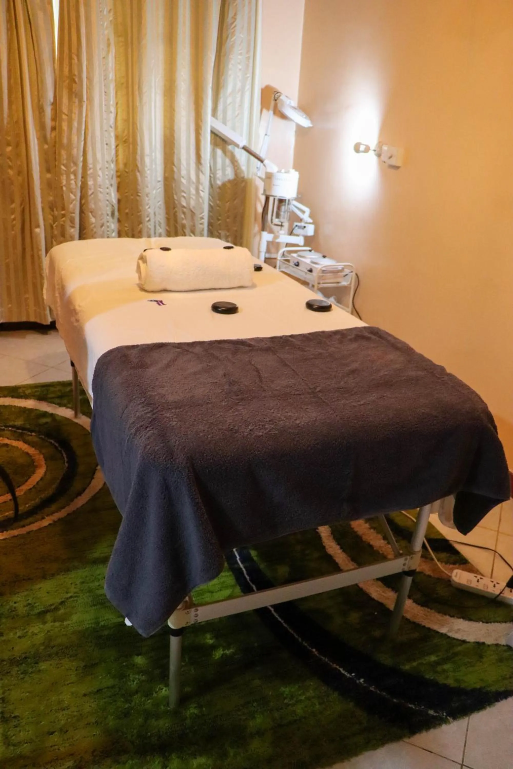 Massage in 67 Airport Hotel Nairobi