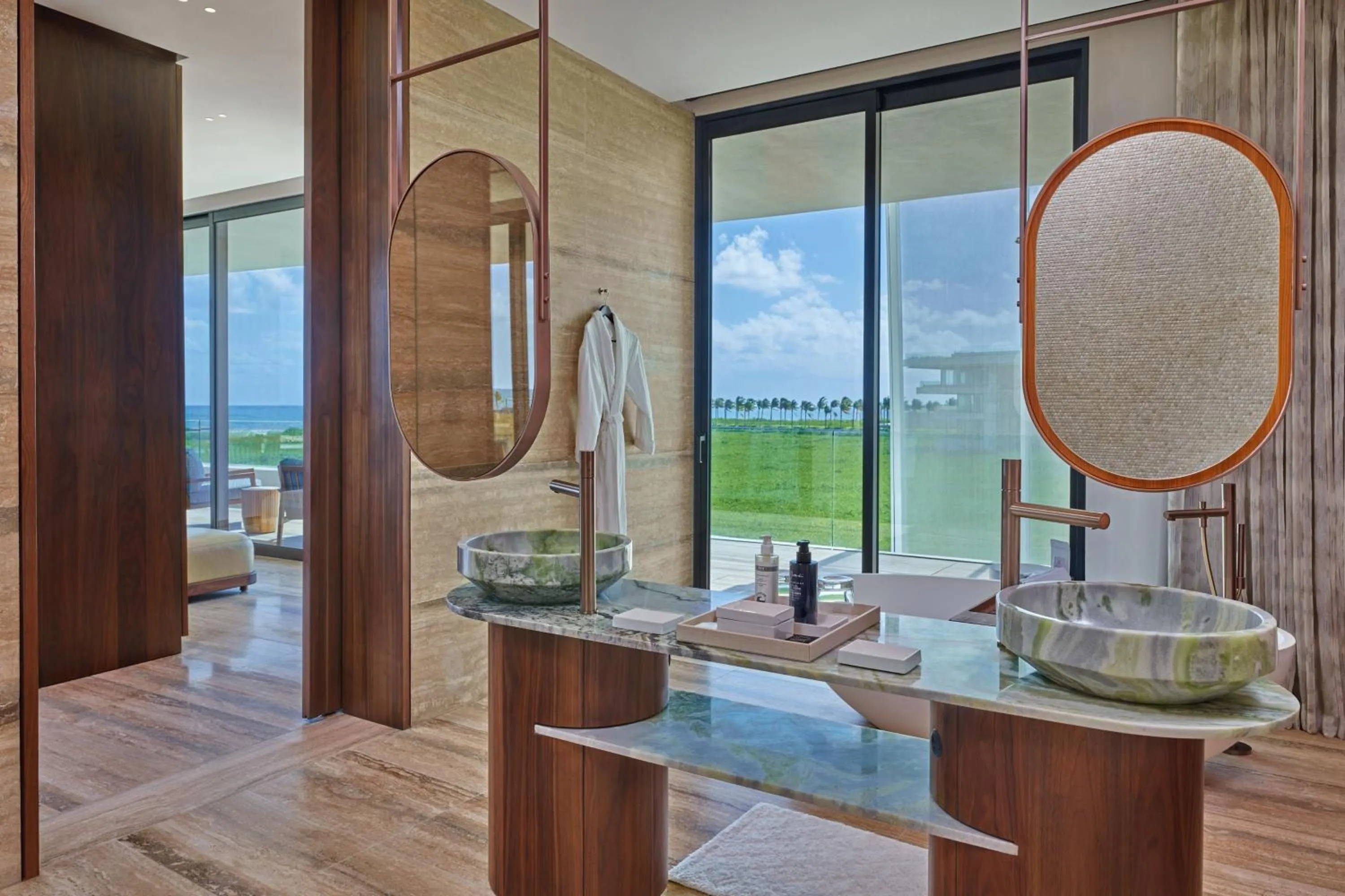 Bathroom in The St. Regis Kanai Resort, Riviera Maya