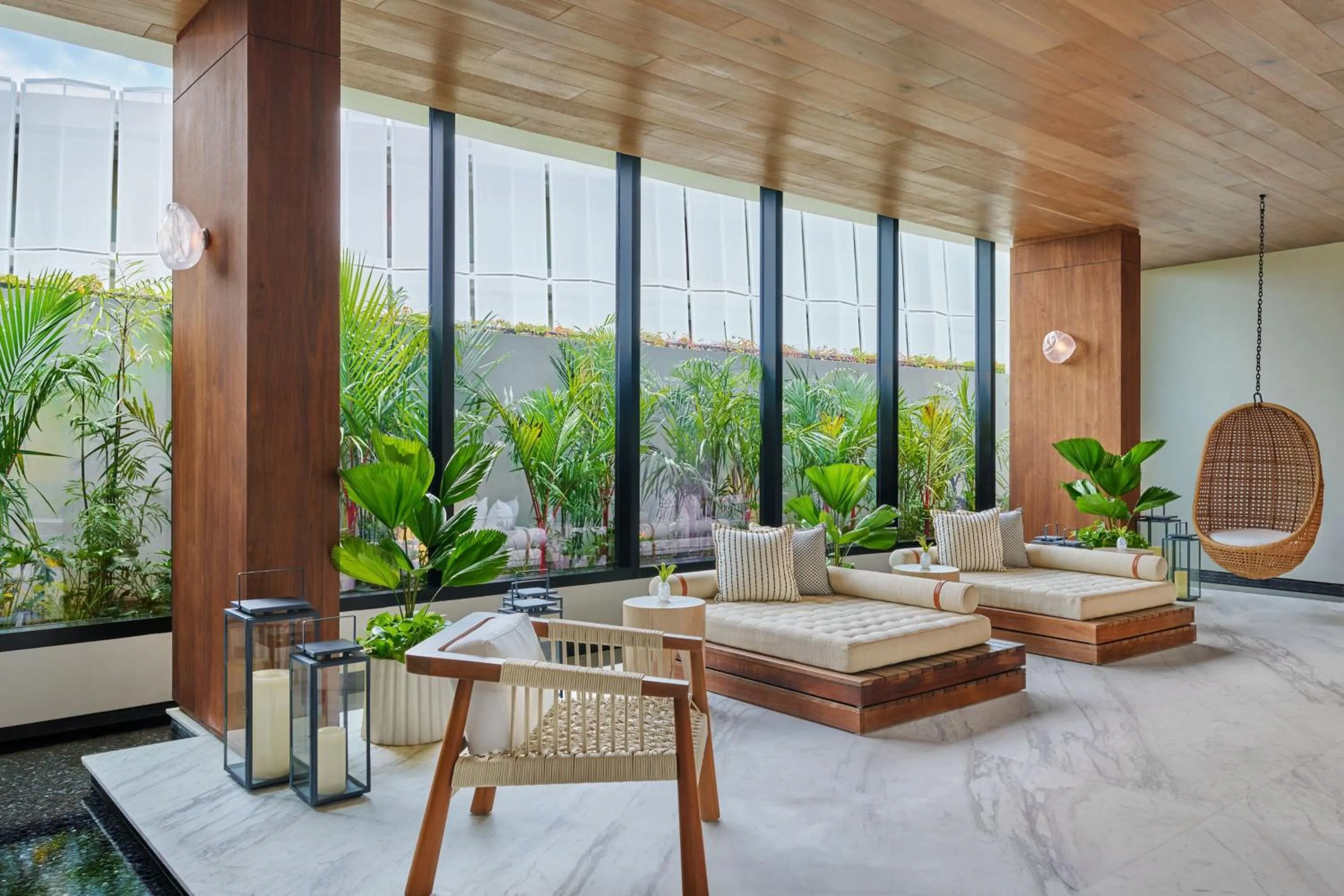 Lounge or bar in The St. Regis Kanai Resort, Riviera Maya