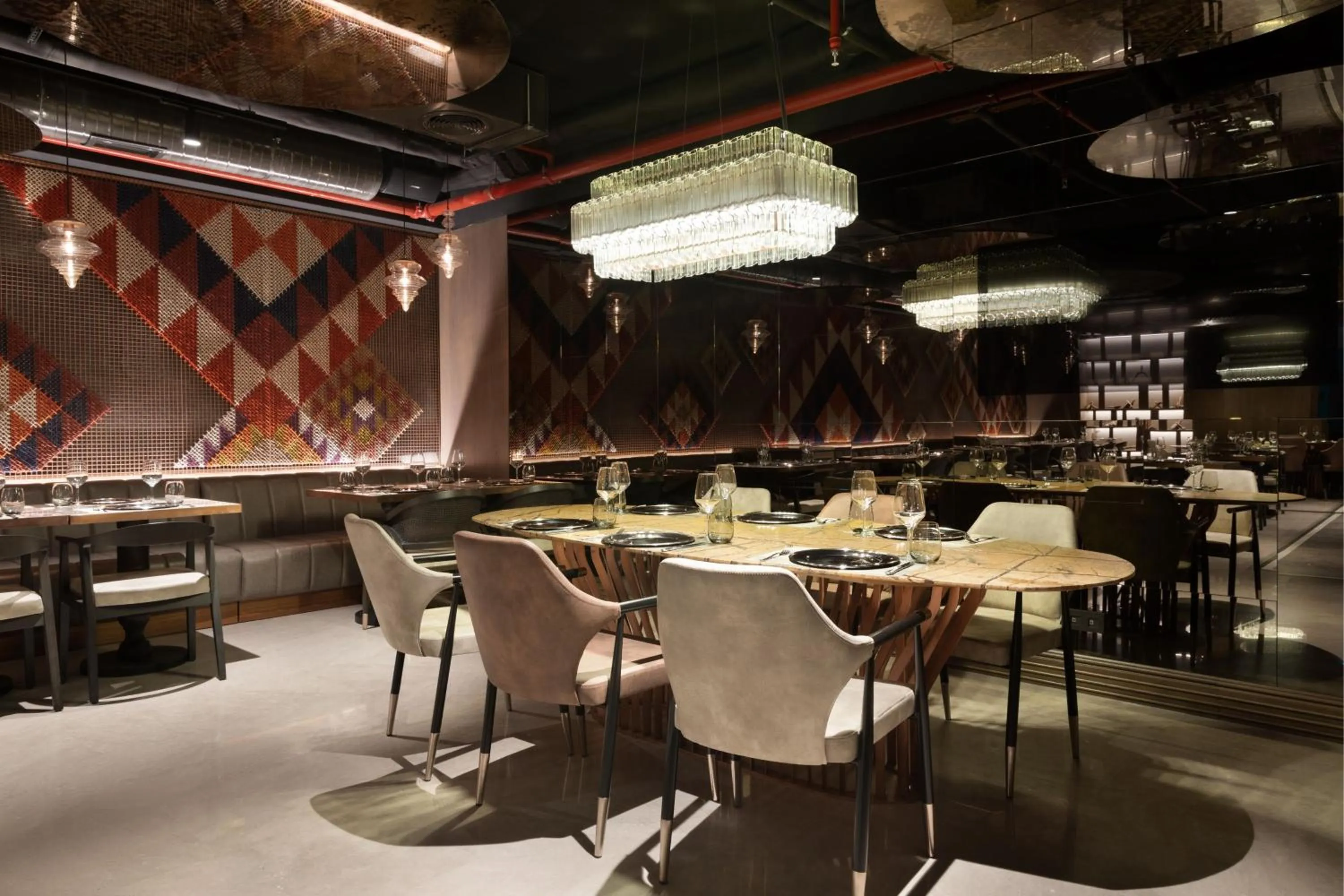 Restaurant/places to eat in Burdock Hotel Istanbul, Autograph Collection