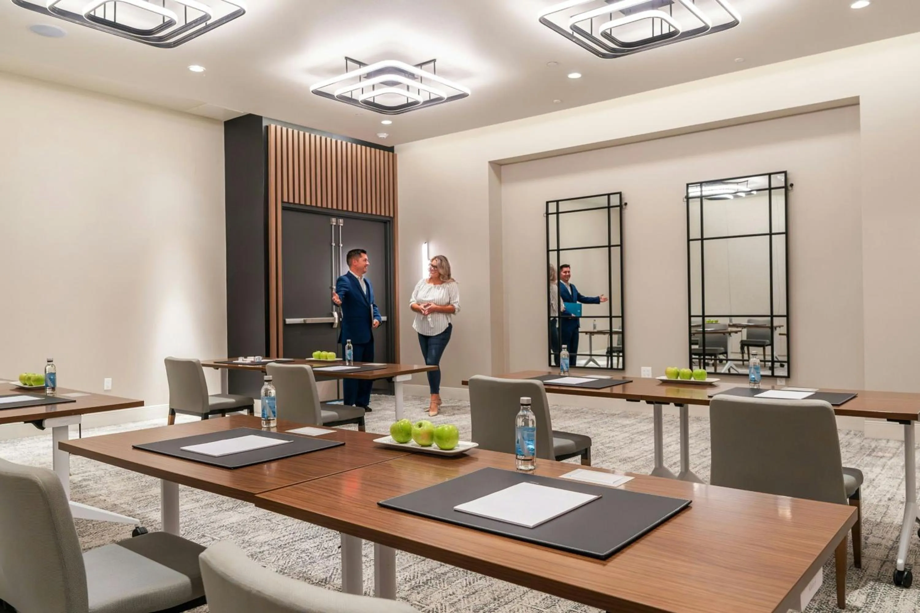 Meeting/conference room in Element Reno Experience District