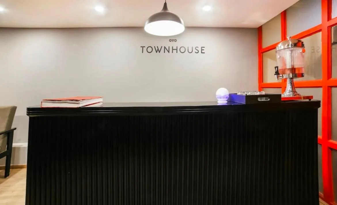 Lobby or reception in Collection O Kailash Enclave