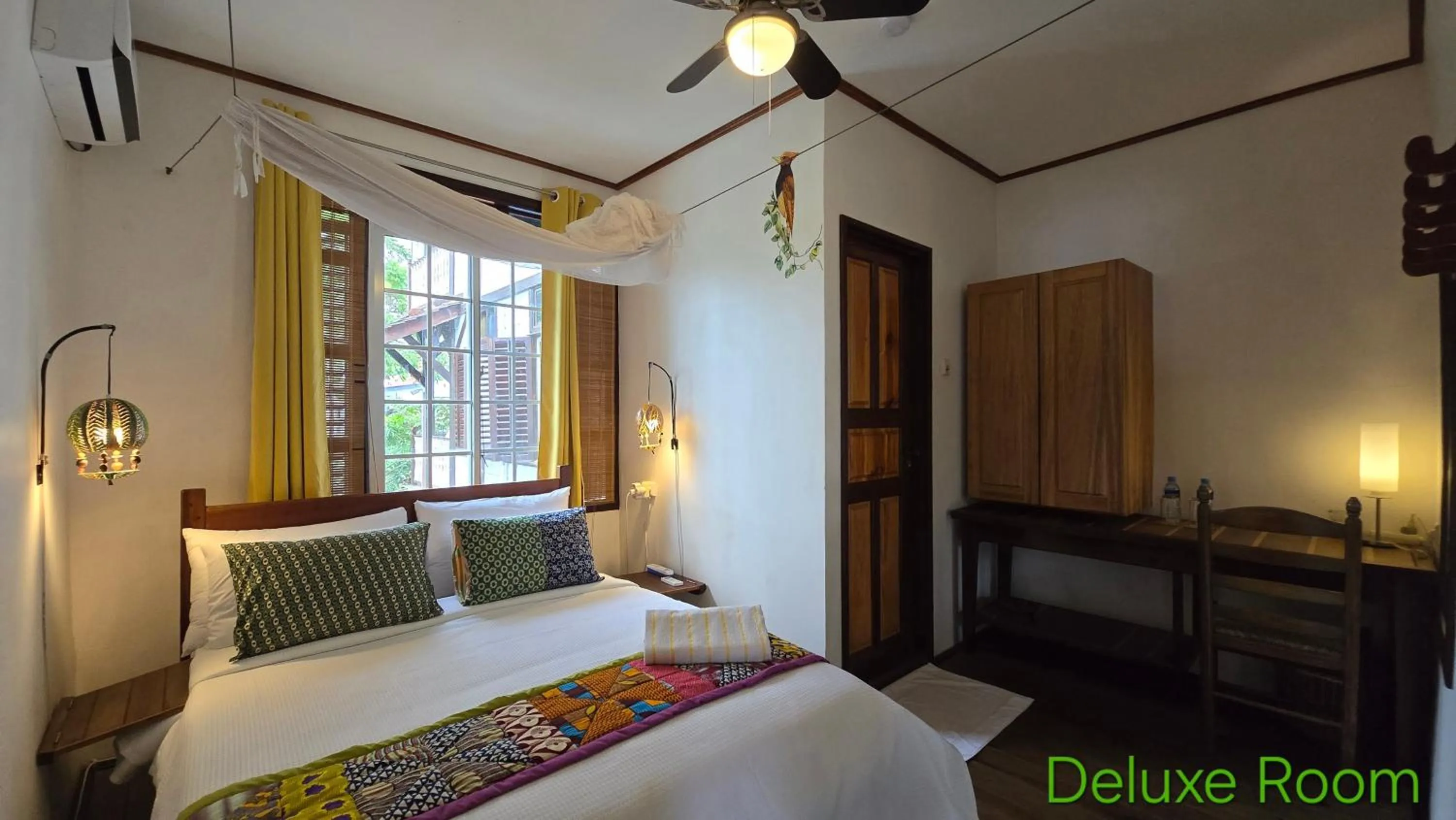 Pool view, Bed in Greenheart Boutique Hotel