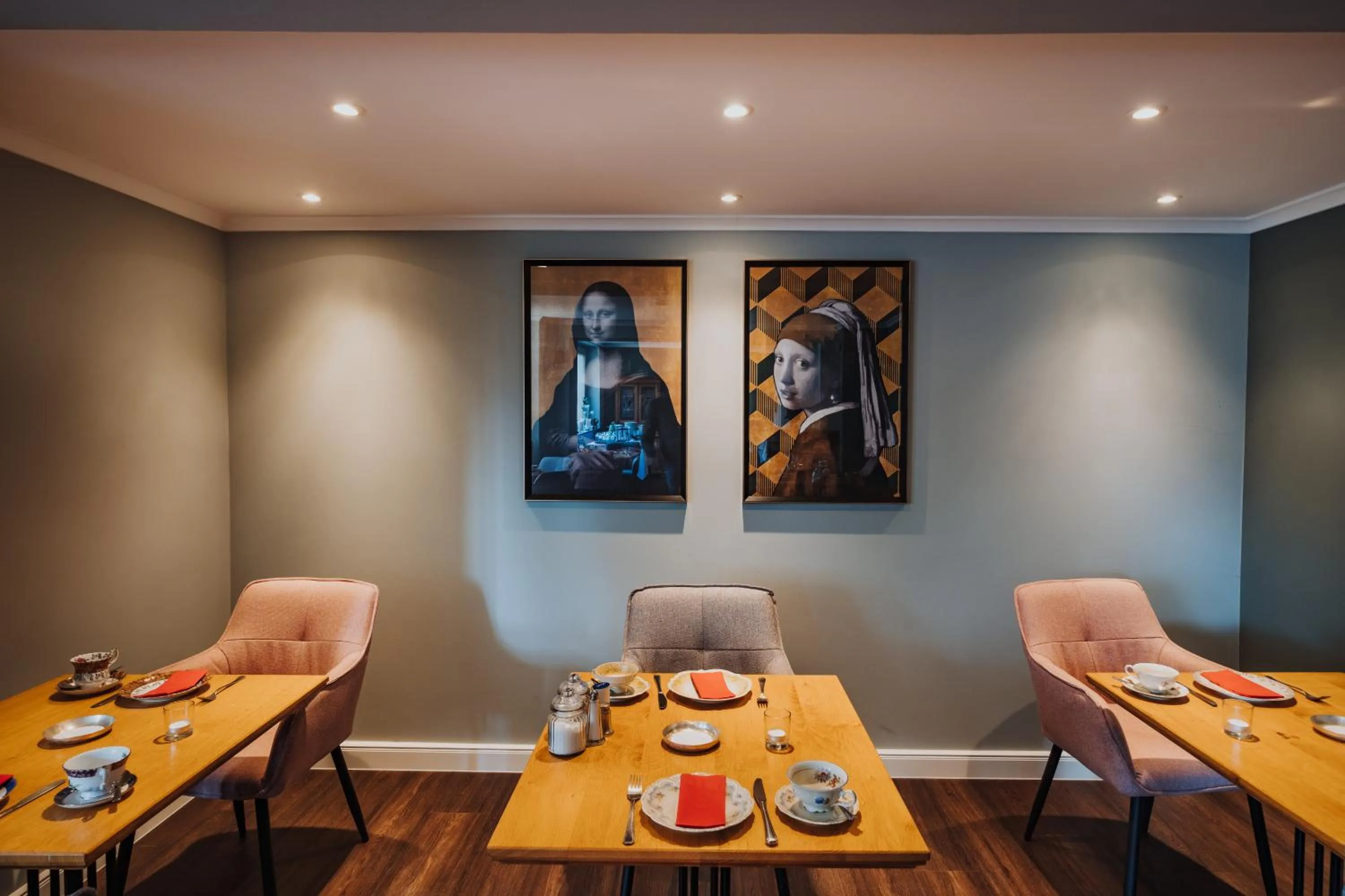 Breakfast in Villa Otto