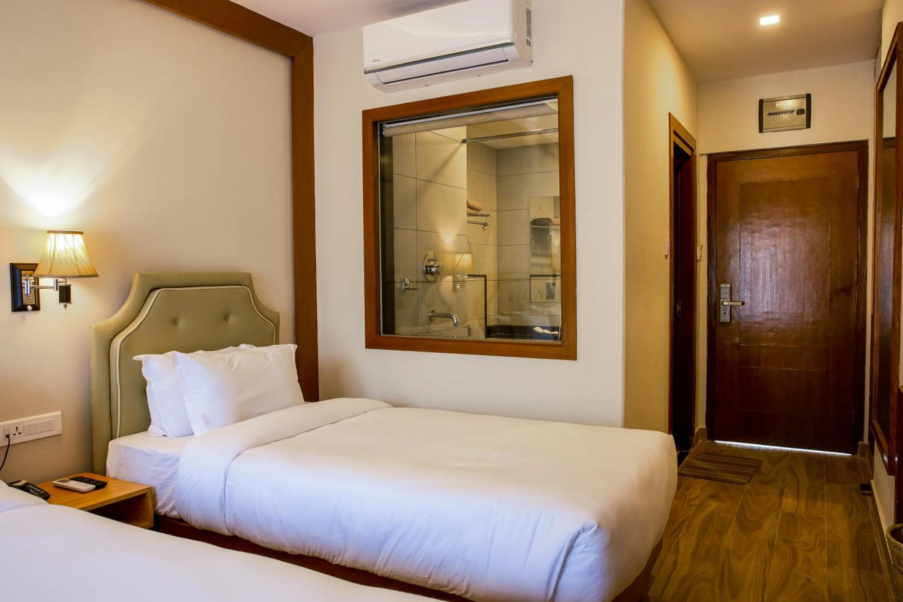Shower, Bed in Hotel Fewa Trip