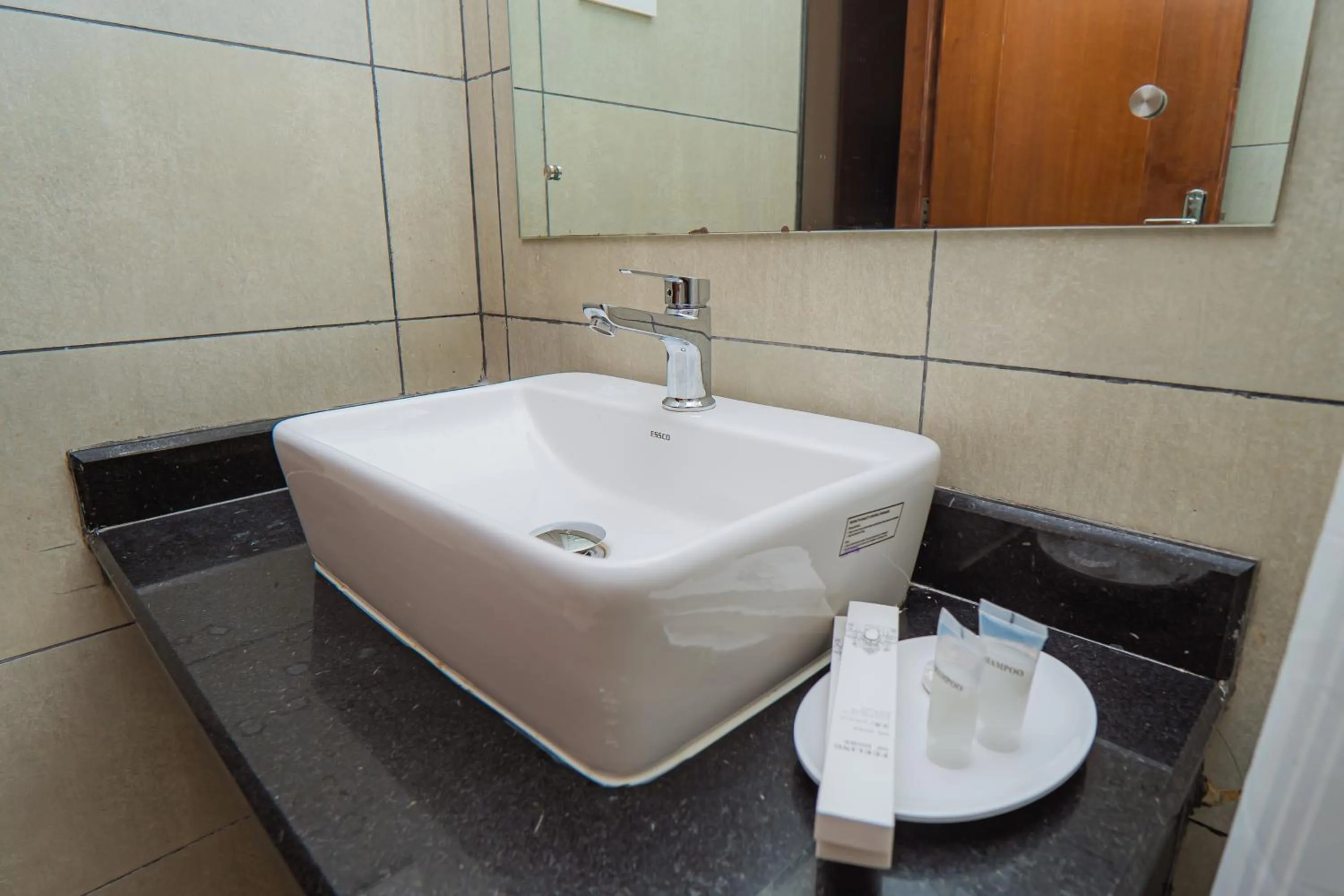 Bathroom in Hotel Fewa Trip