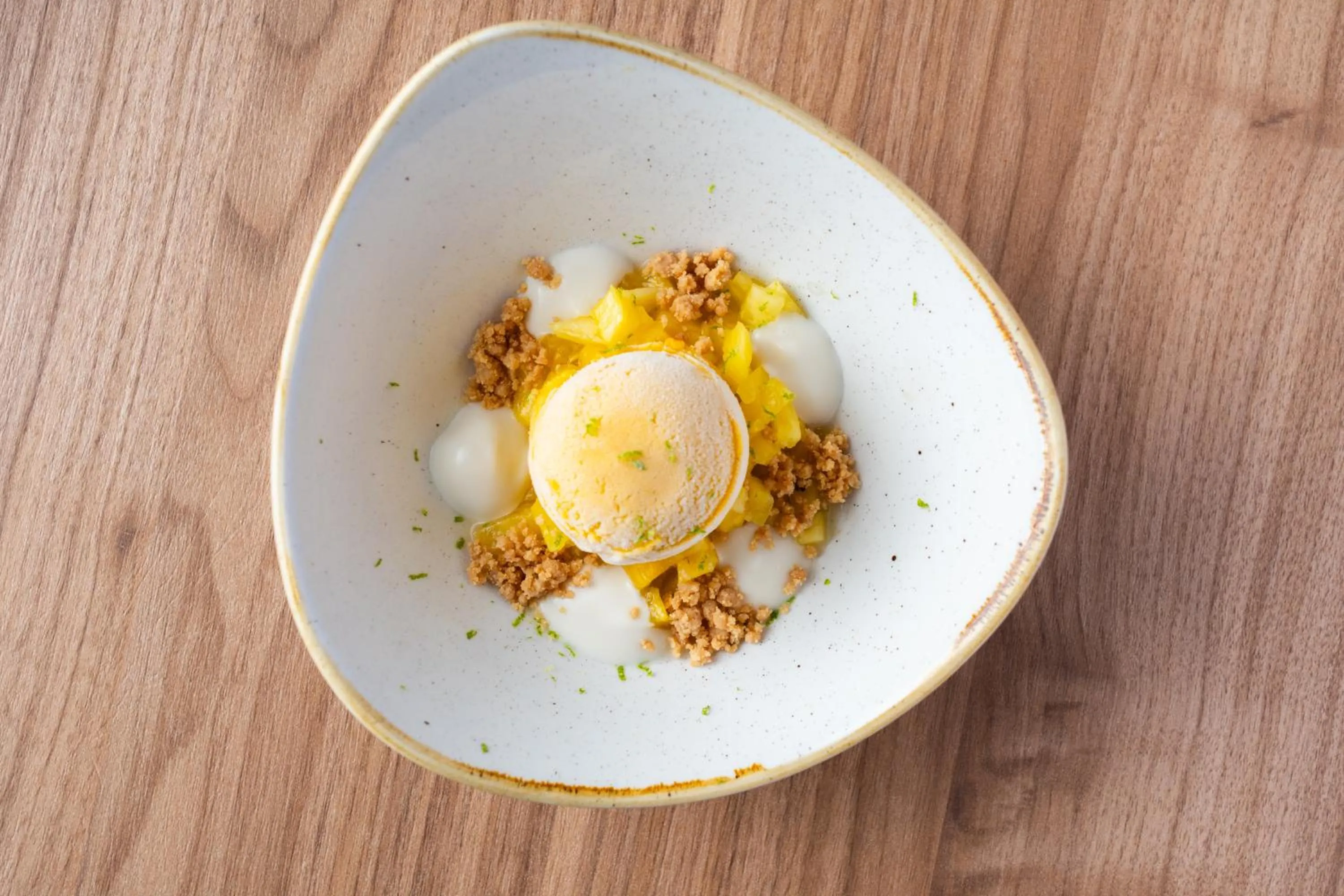 Restaurant/places to eat in Abba Playa Gijón