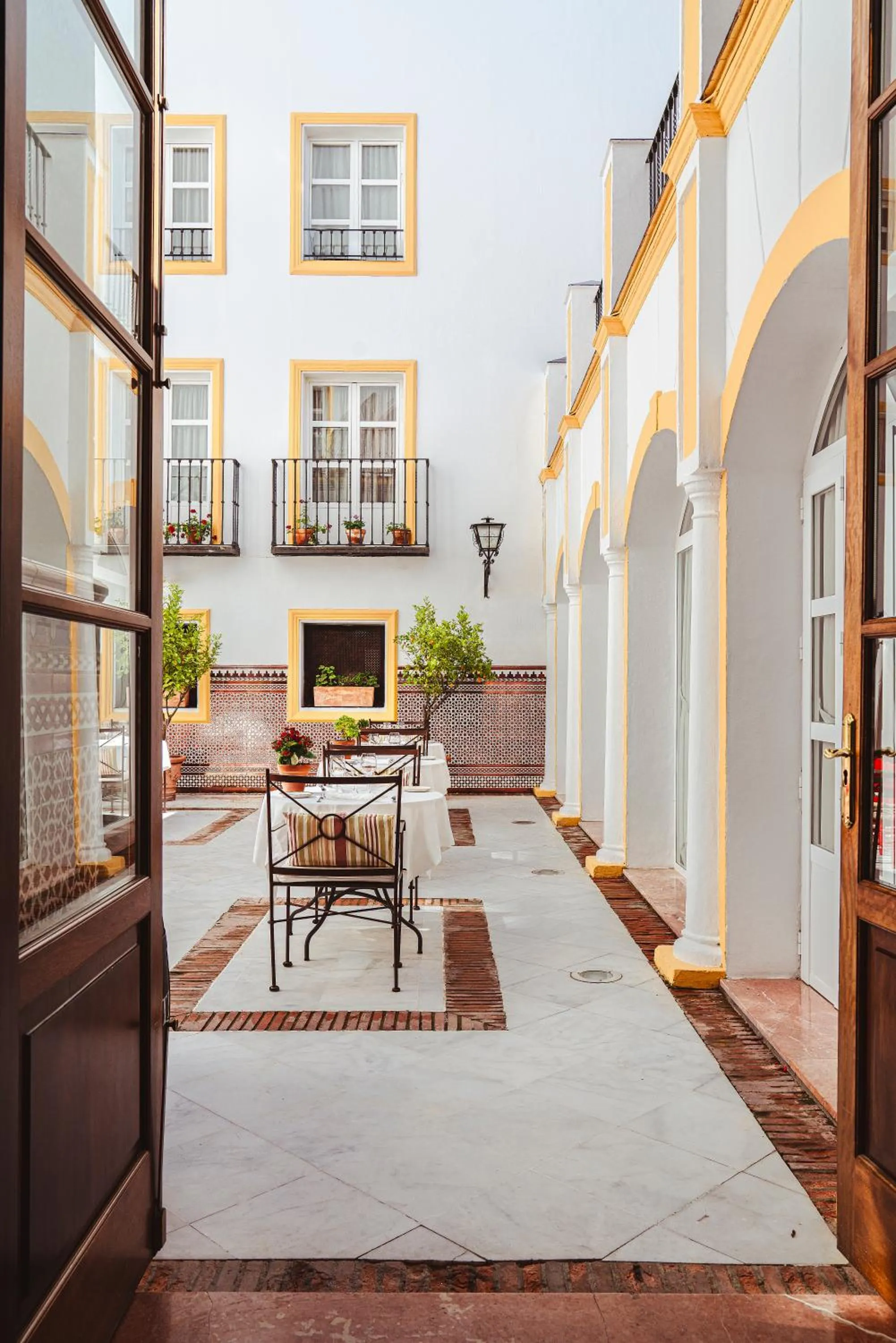 Restaurant/places to eat in Vincci La Rabida