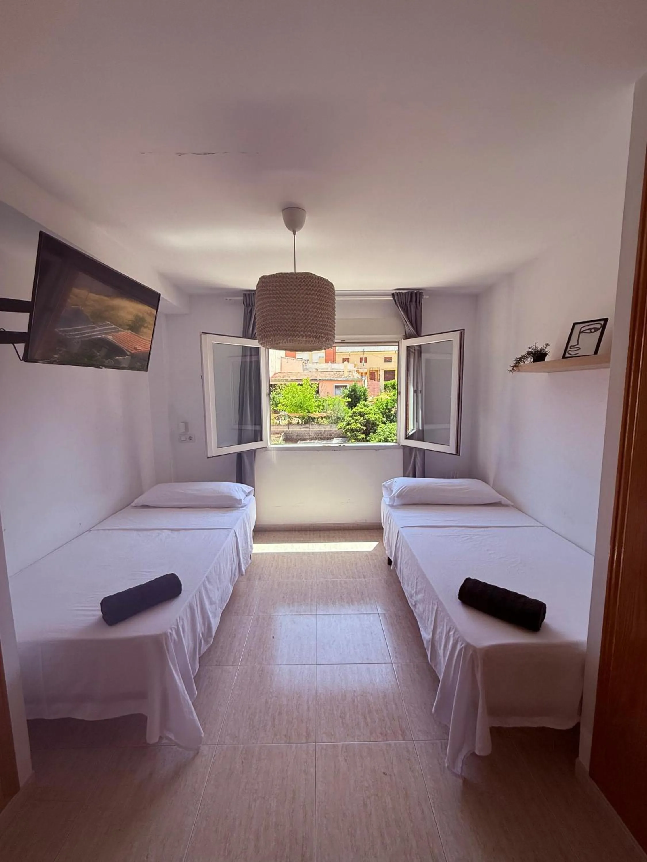 Bed in Residencial Alcoy