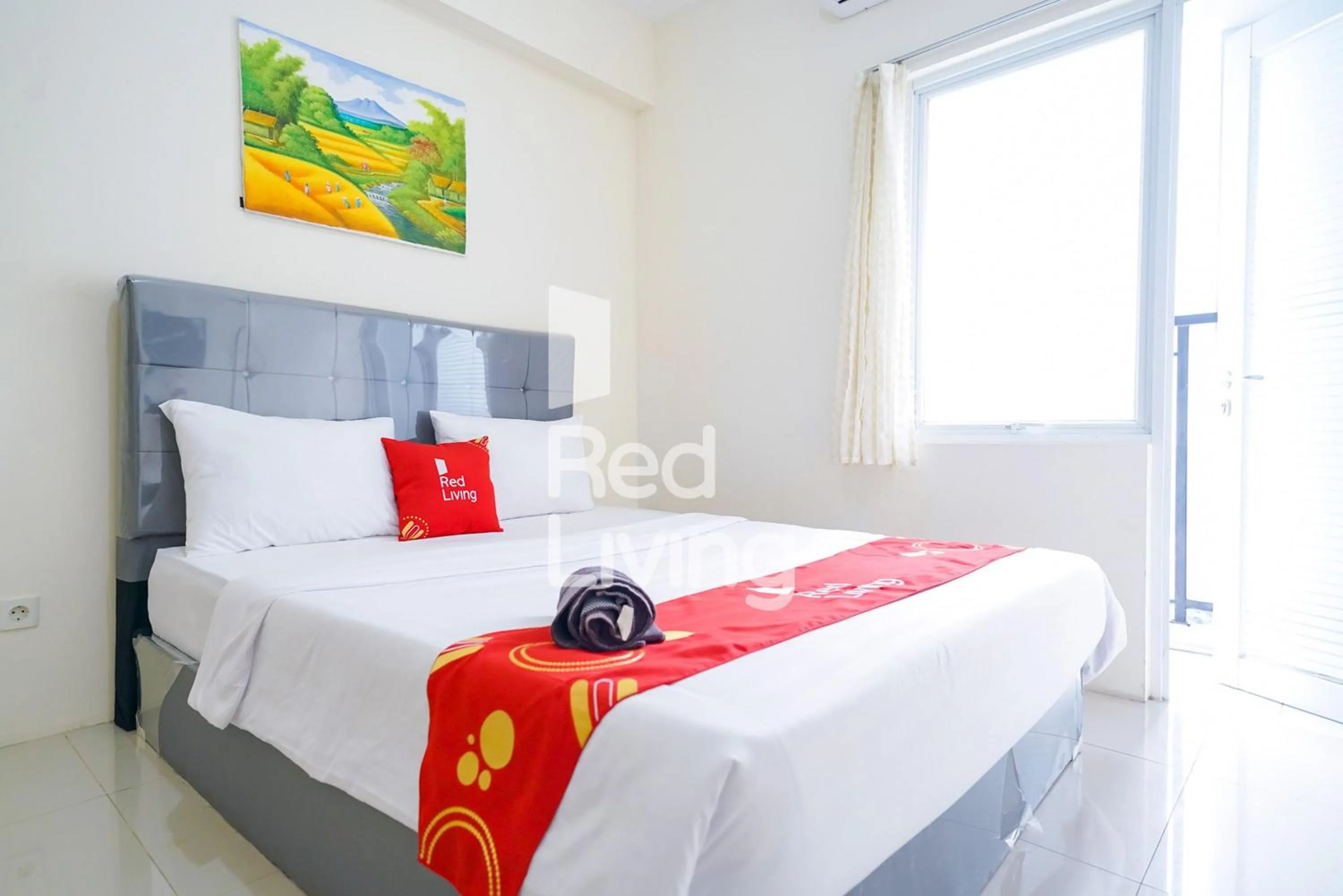 Bedroom, Bed in RedLiving Apartemen Bogorienze Resort - Skyland Tower A