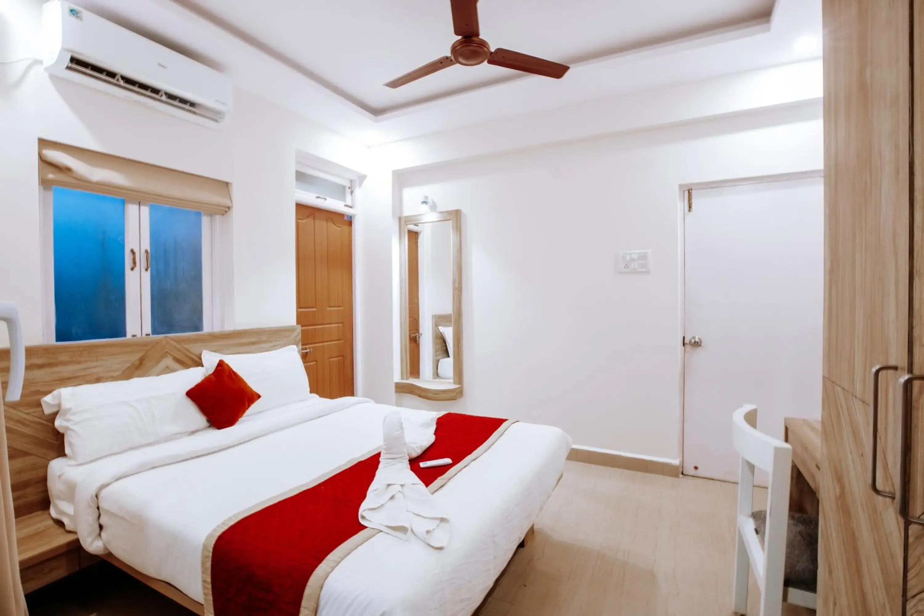 Two-Bedroom Family Apartment in Kay's Calangute Resort Service Apartments - Near Calangute Beach Two-Bedroom Family Apartment in Kay's Calangute Resort Service Apartments - Near Calangute Beach