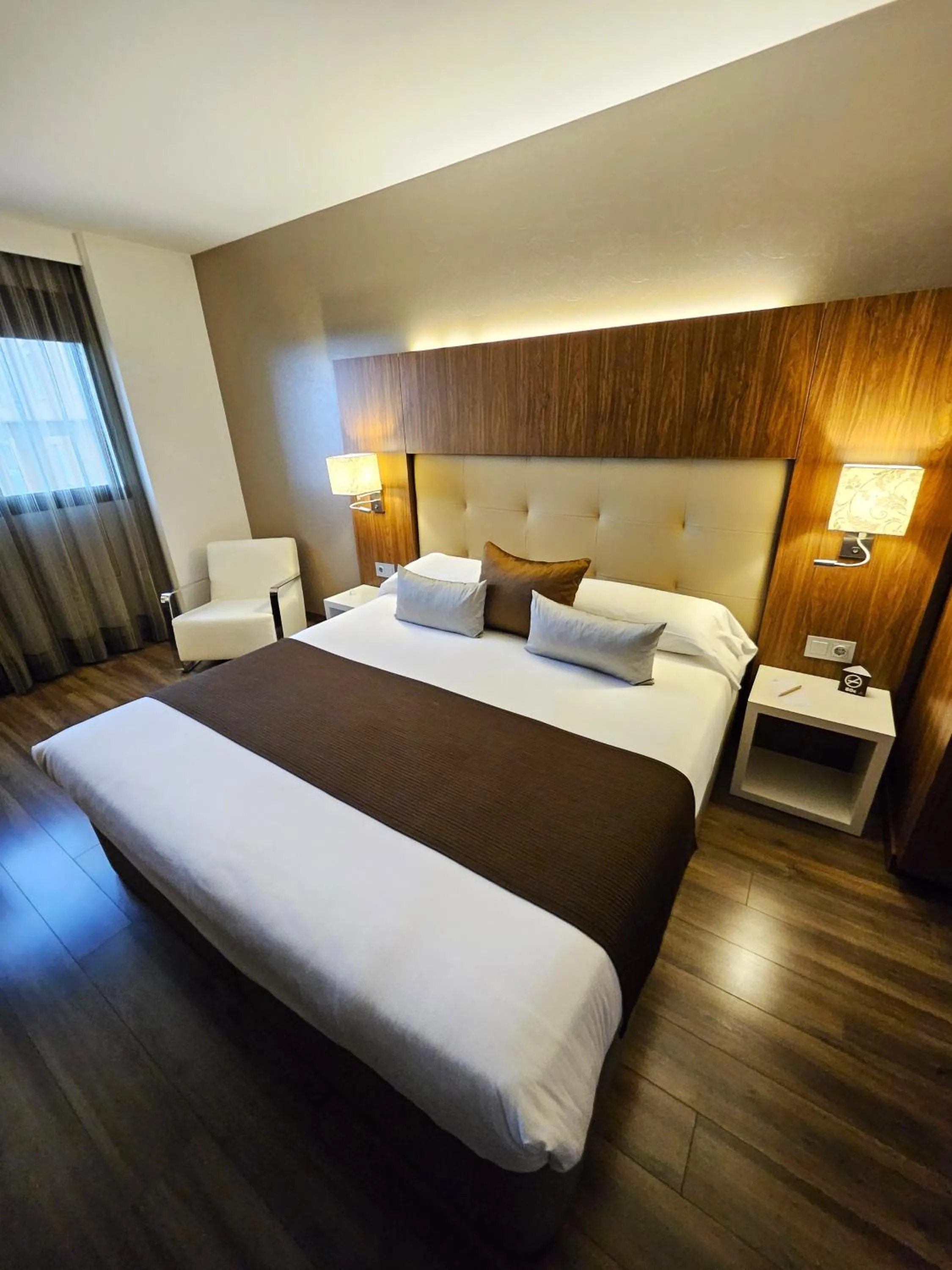 Bedroom, Bed in Gran Hotel Botánicos