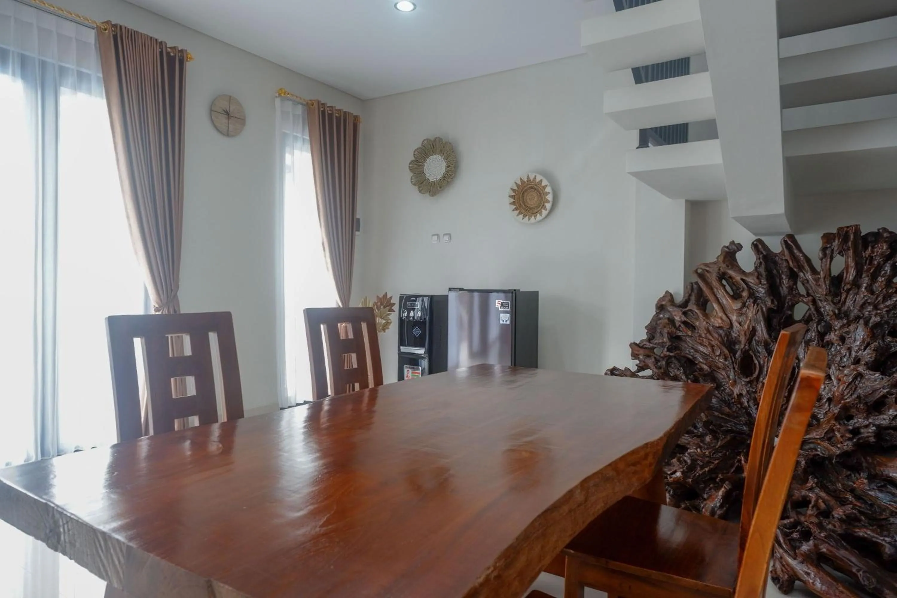 Dining area in The Lavana Greenkhaza Villa Jogja