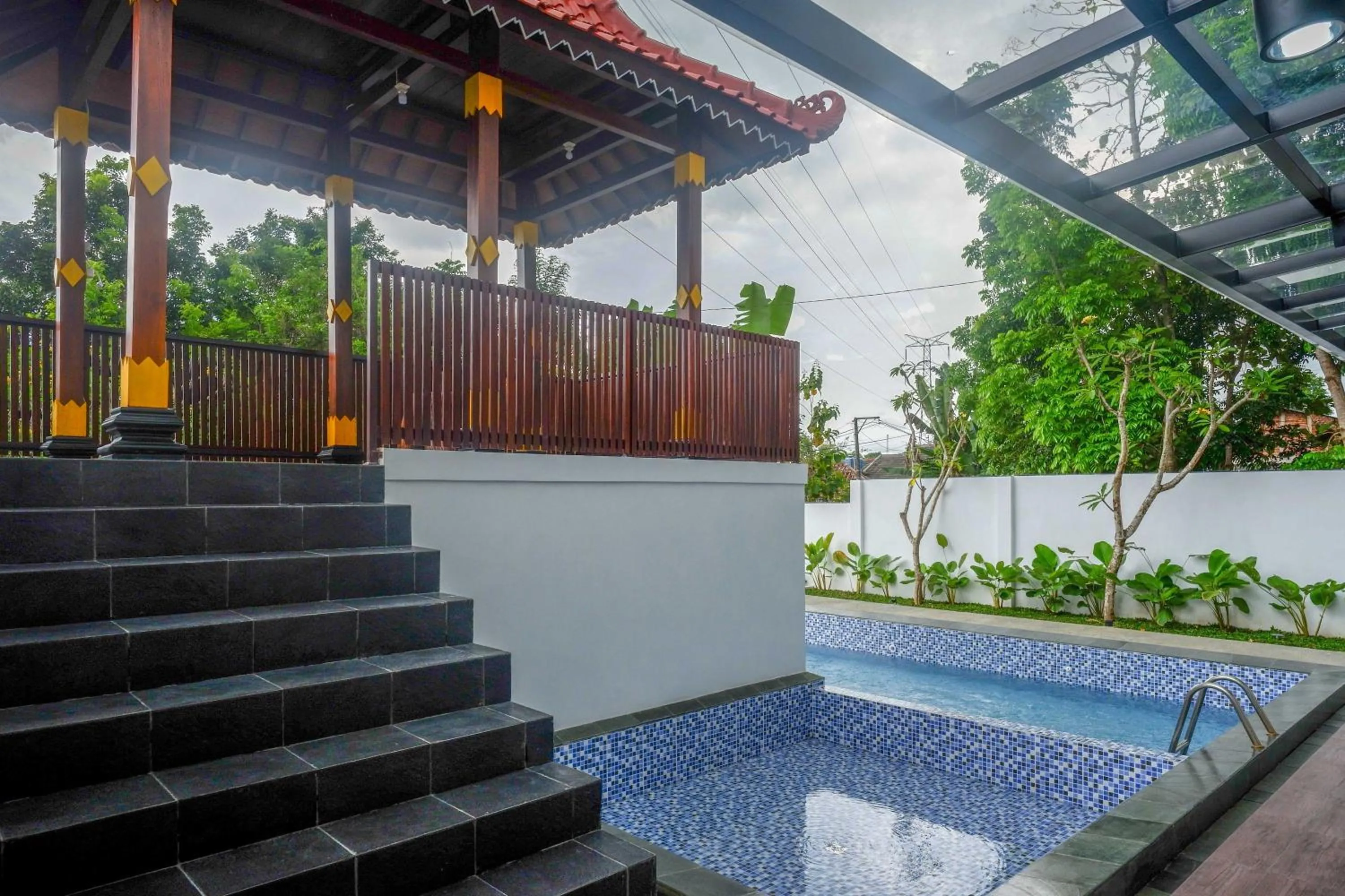Swimming pool in The Lavana Greenkhaza Villa Jogja