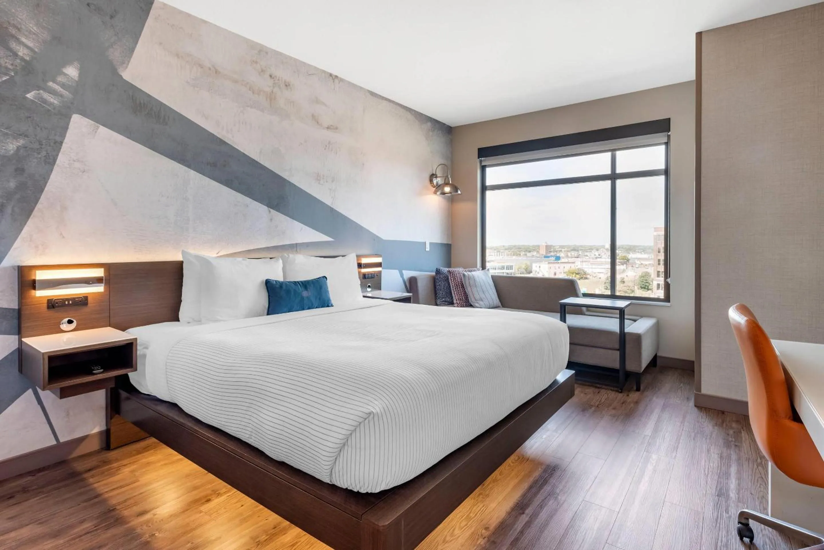 Bedroom, Bed in Cambria Hotel Minneapolis Downtown