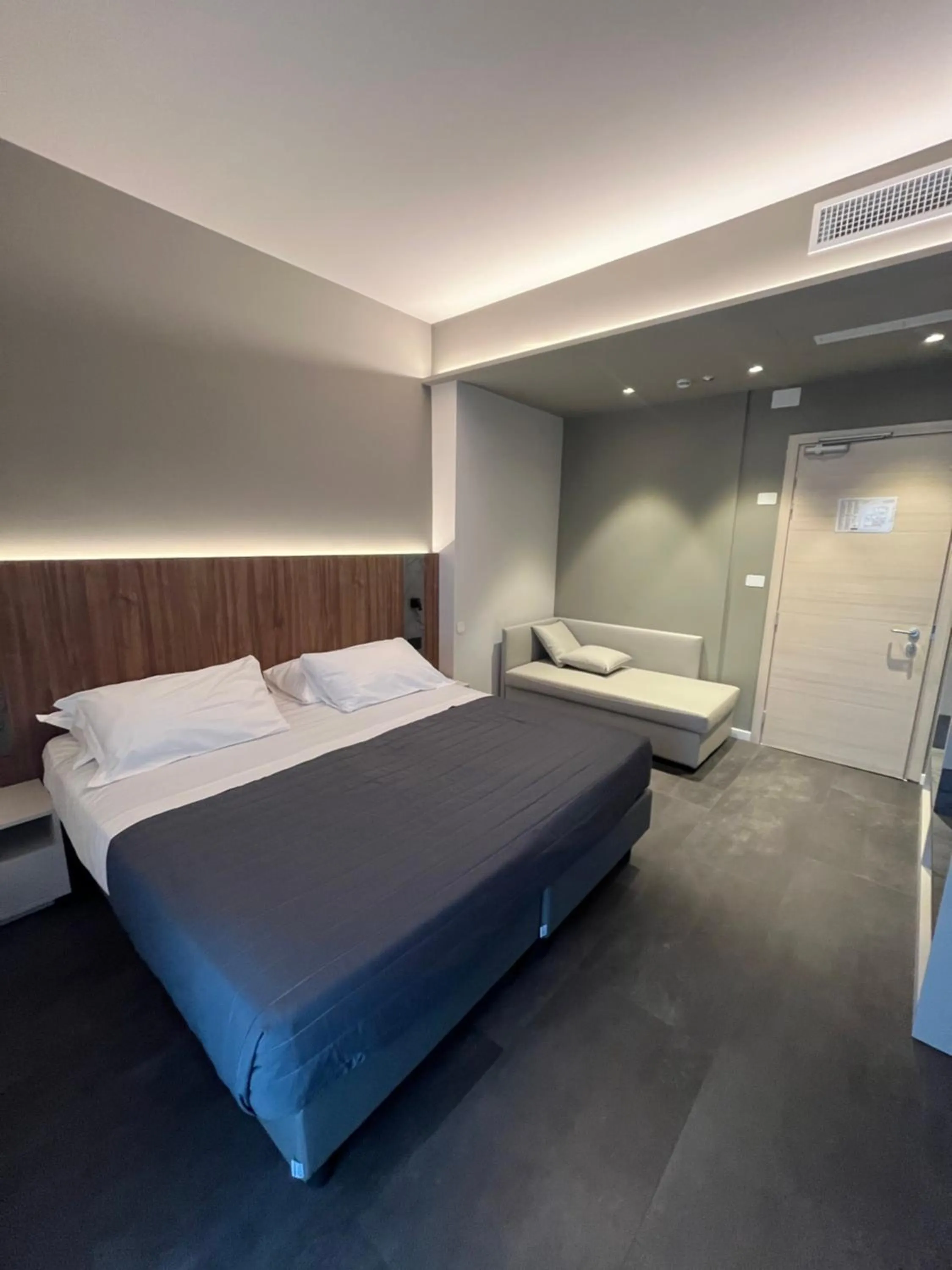 Photo of the whole room, Bed in Hotel Miramare