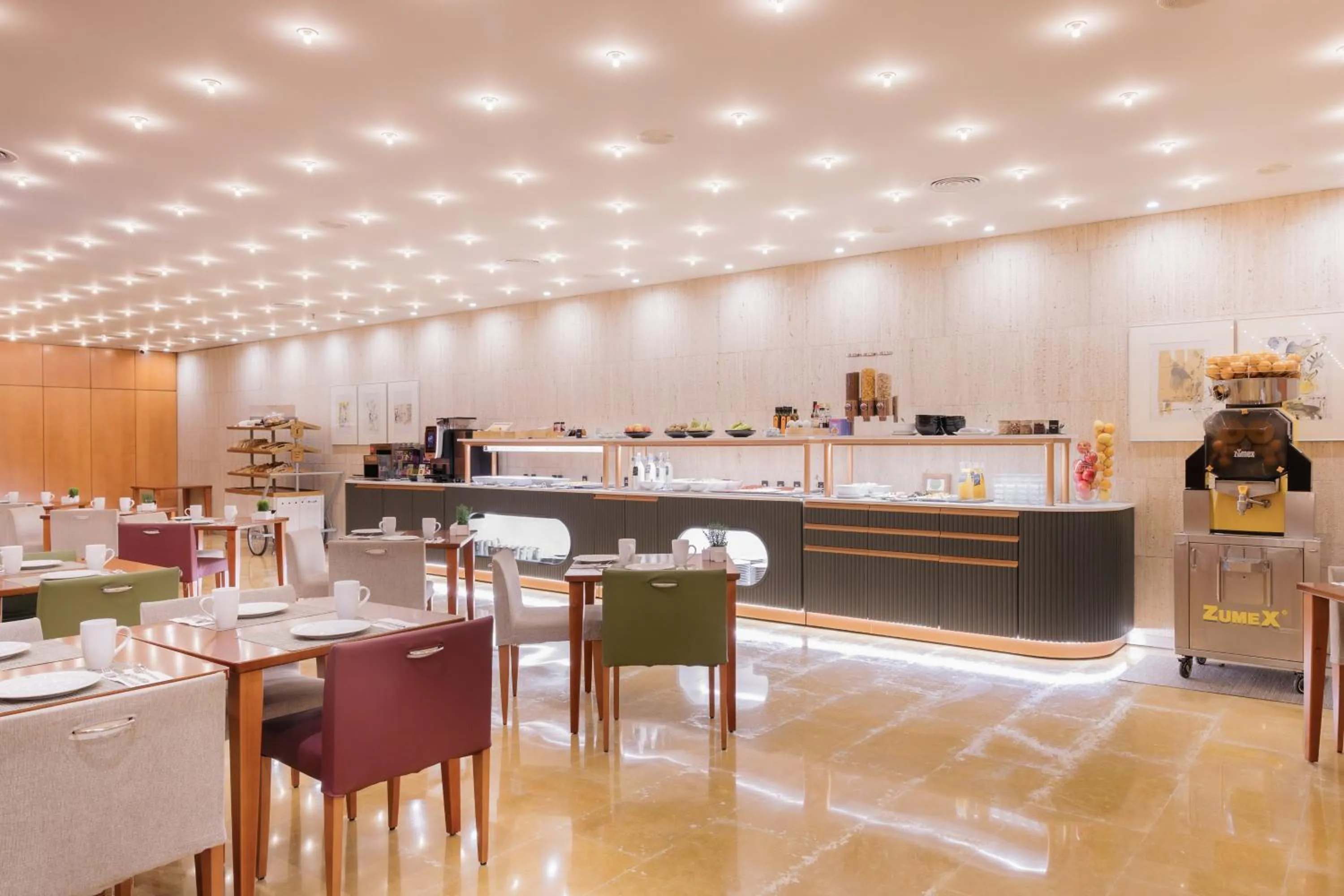 Restaurant/places to eat in Hotel Castellon Center Affiliated by Meliá