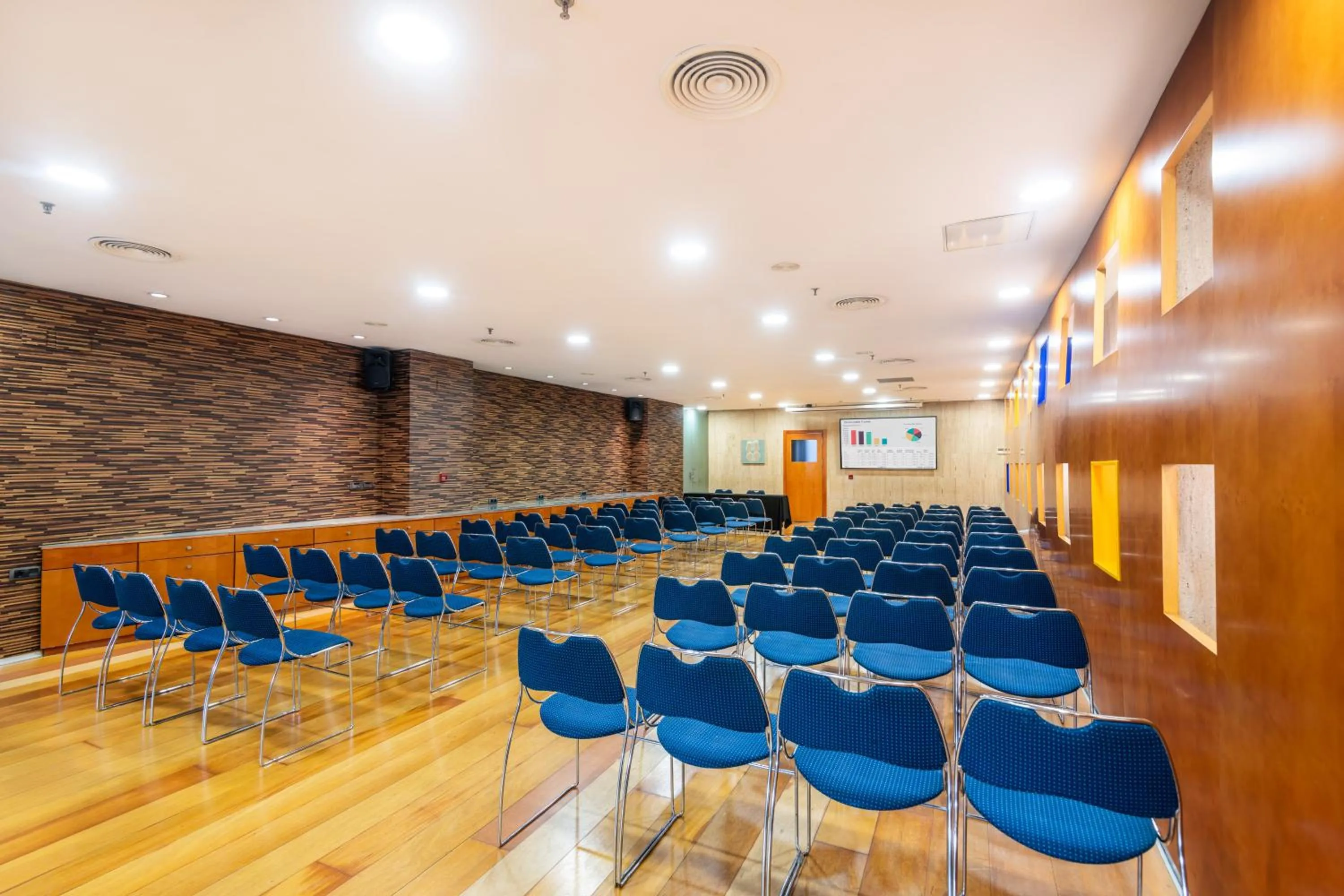 Meeting/conference room in Hotel Castellon Center Affiliated by Meliá