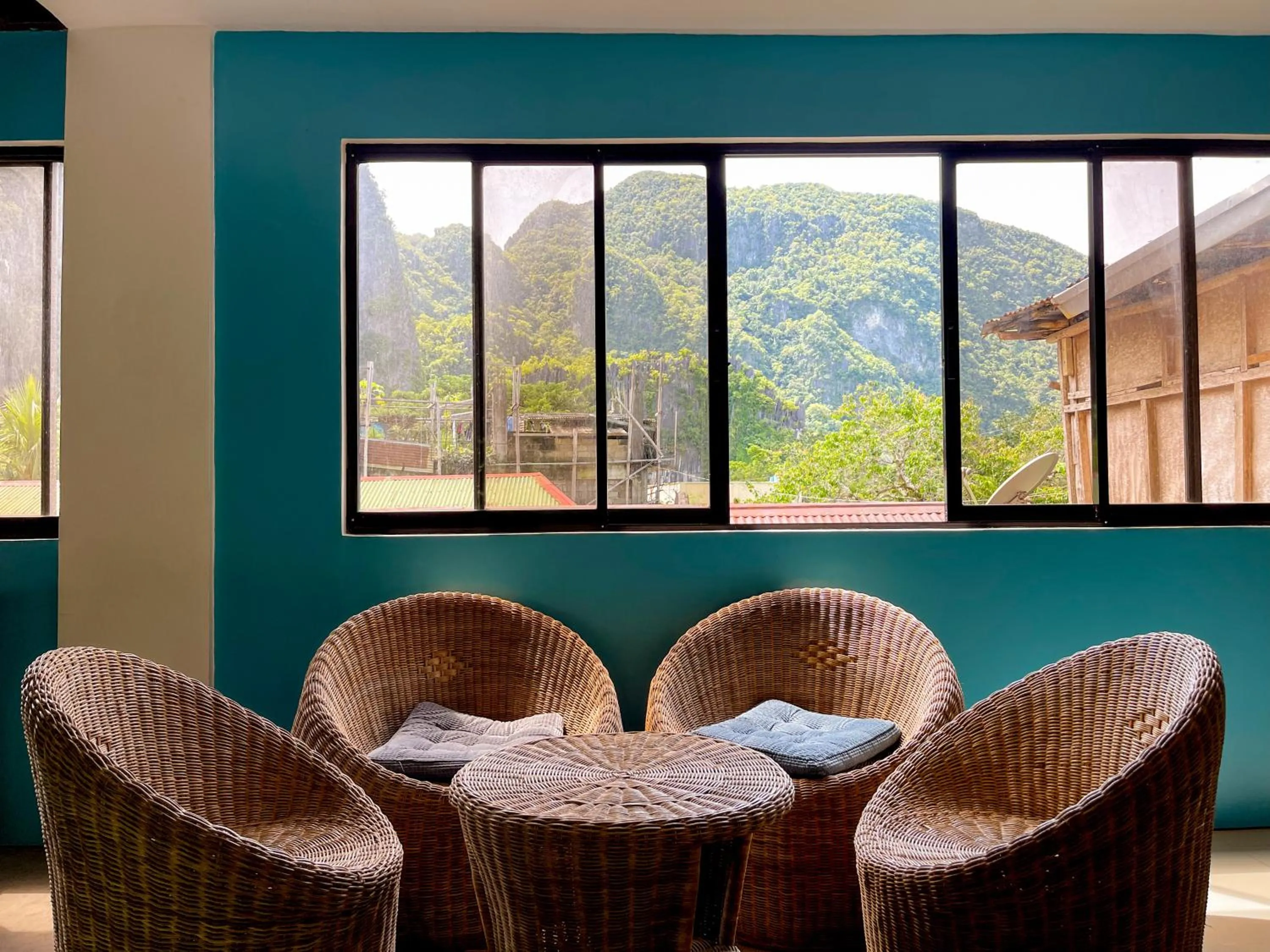 Mountain view in Amos Pili Tree Inn powered by Cocotel