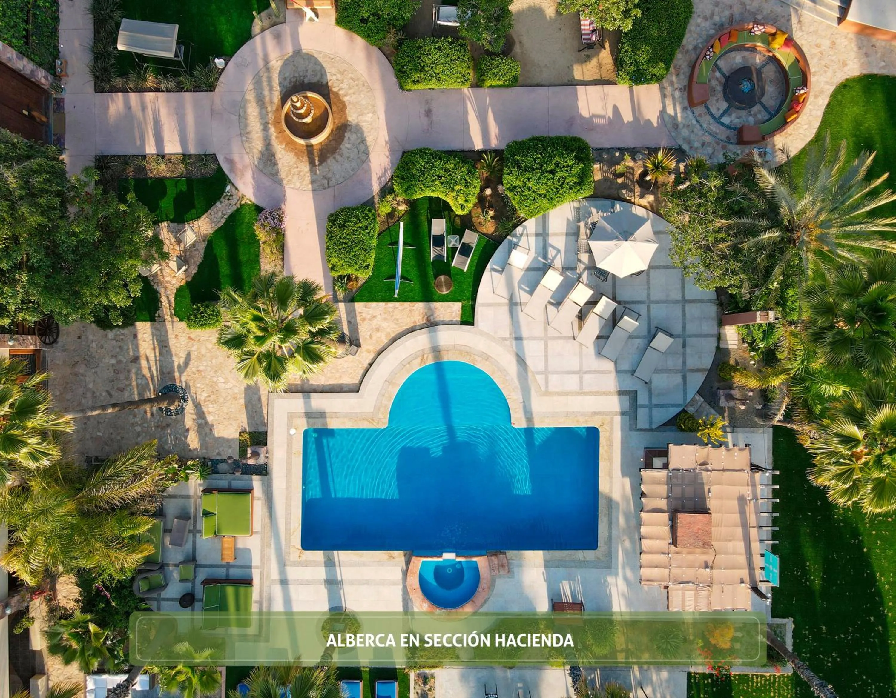 Swimming pool in Hotel Boutique Valle de Guadalupe & Spa