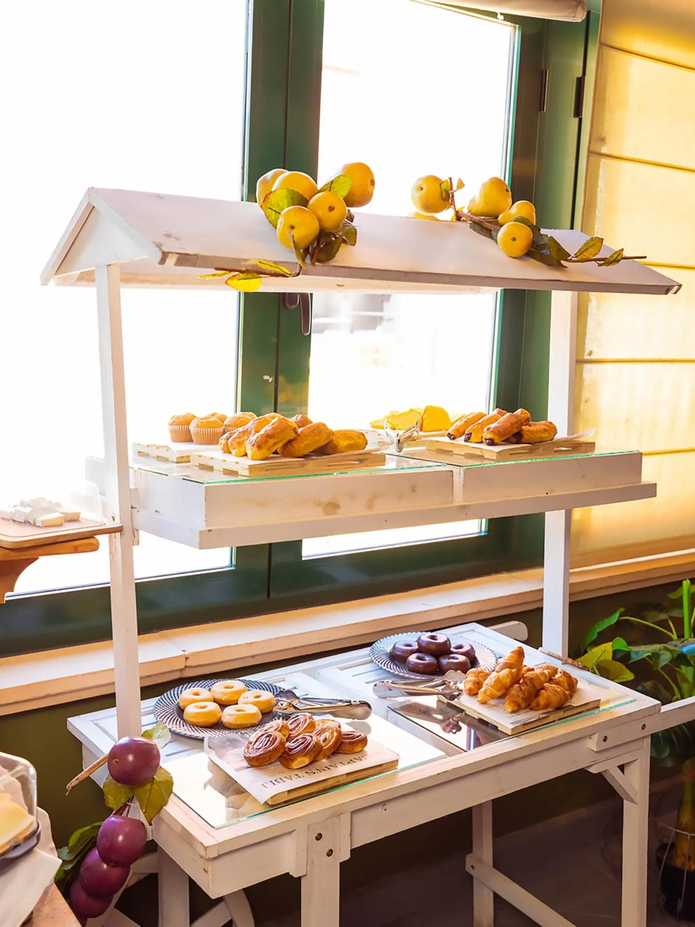 Buffet breakfast in Isla Canela Golf Hotel Boutique