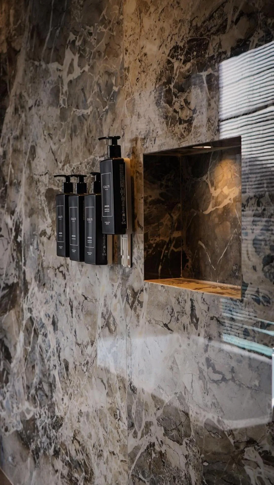 Bathroom in Arka Art Hotel