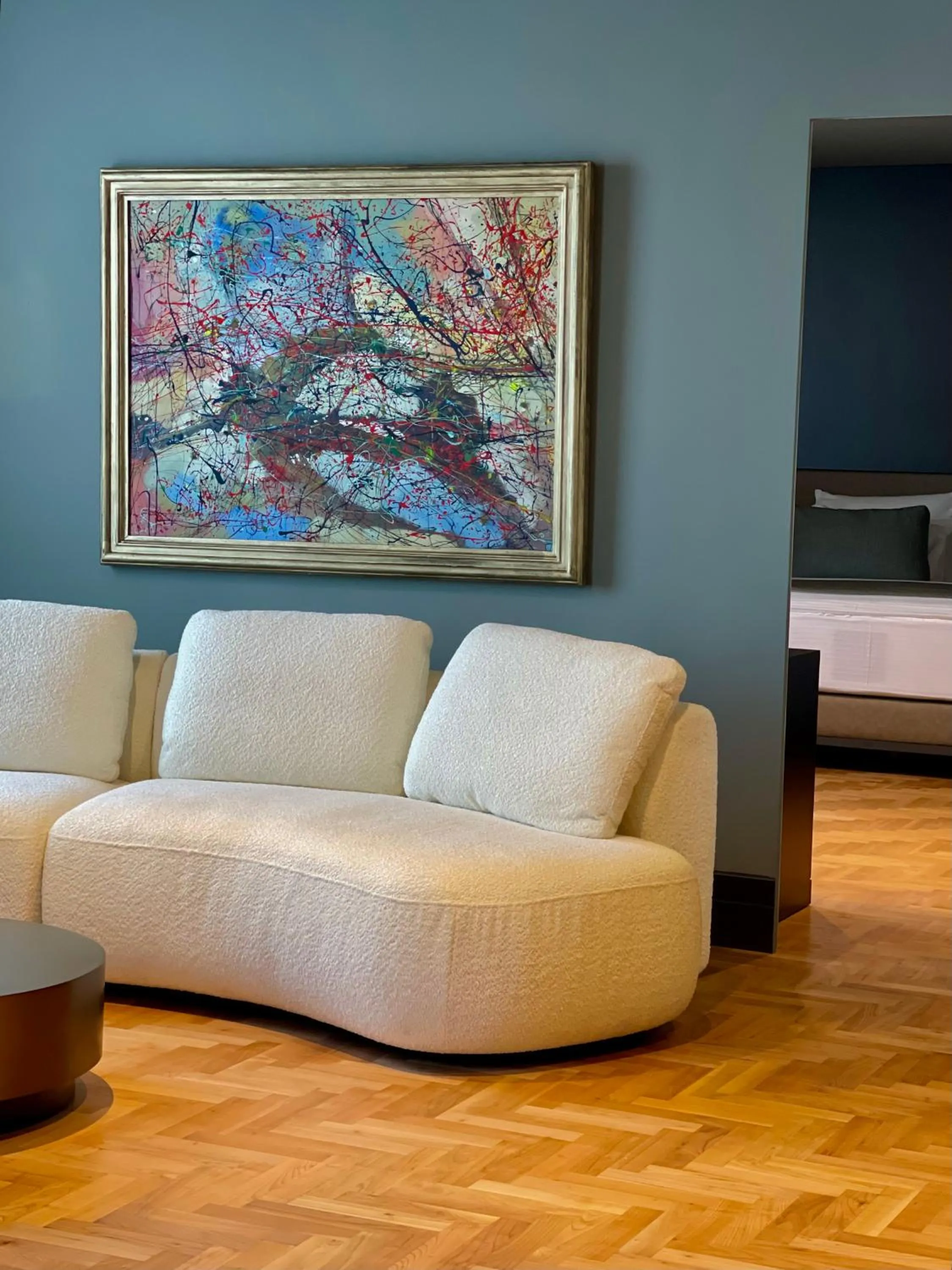 Living room in Arka Art Hotel