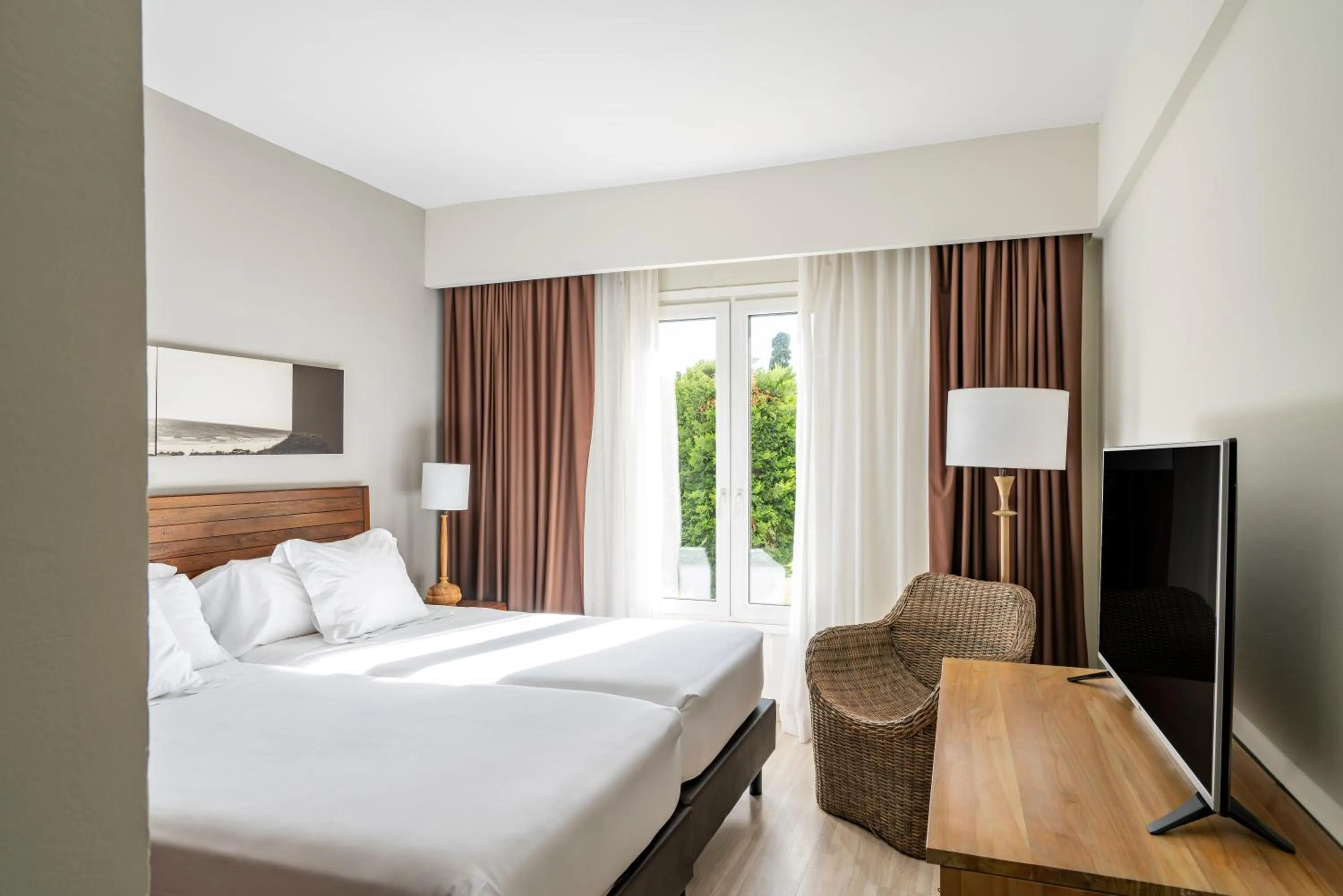 Bed in Vincci Resort Costa Golf