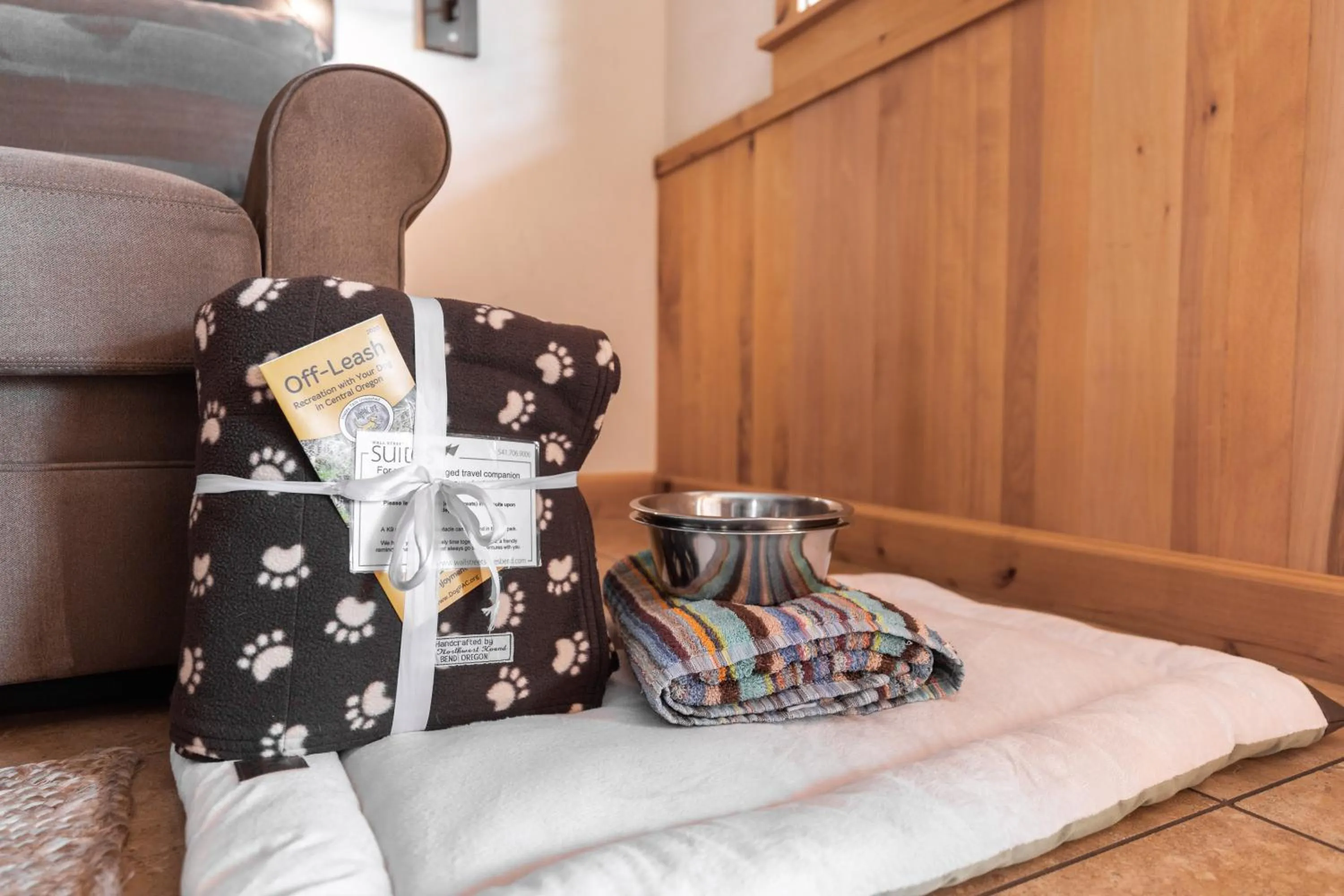 Pets, Bed in Wall Street Suites