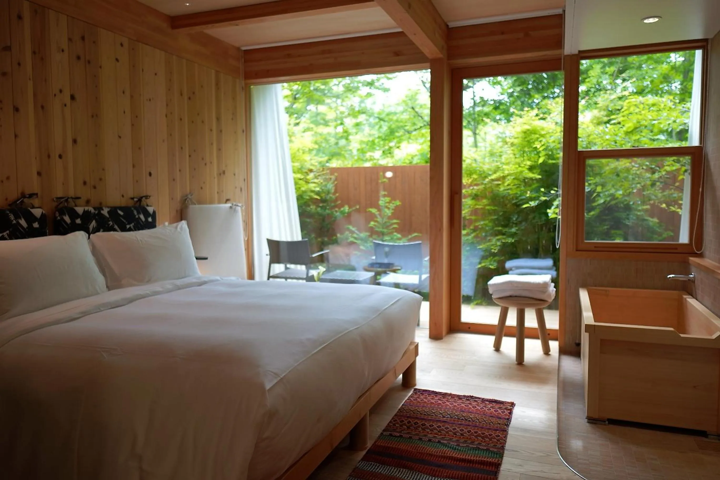 Photo of the whole room, Bed in SHISHI-IWA HOUSE Karuizawa