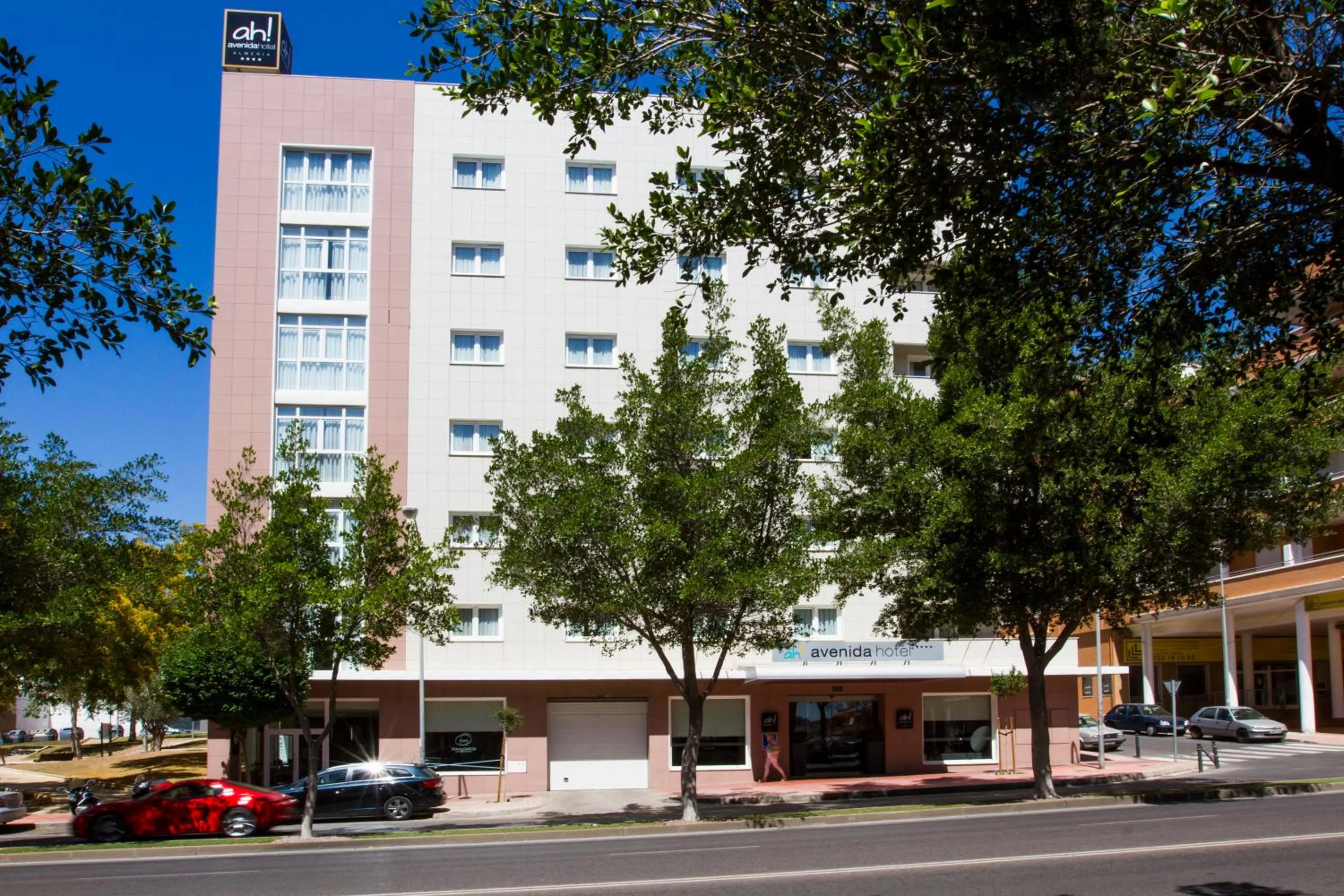 Property building in Avenida Hotel