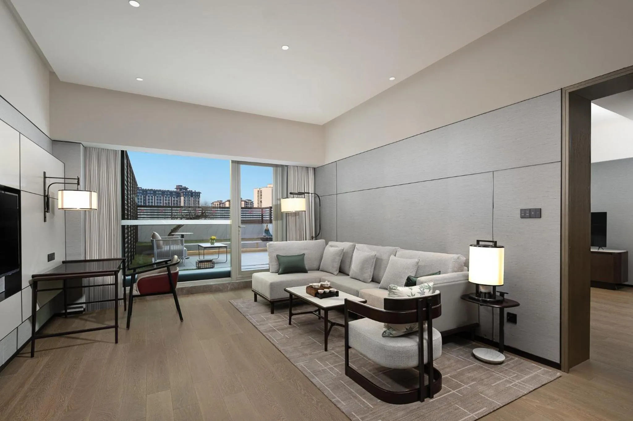 Photo of the whole room in Hualuxe Leshan, an IHG Hotel