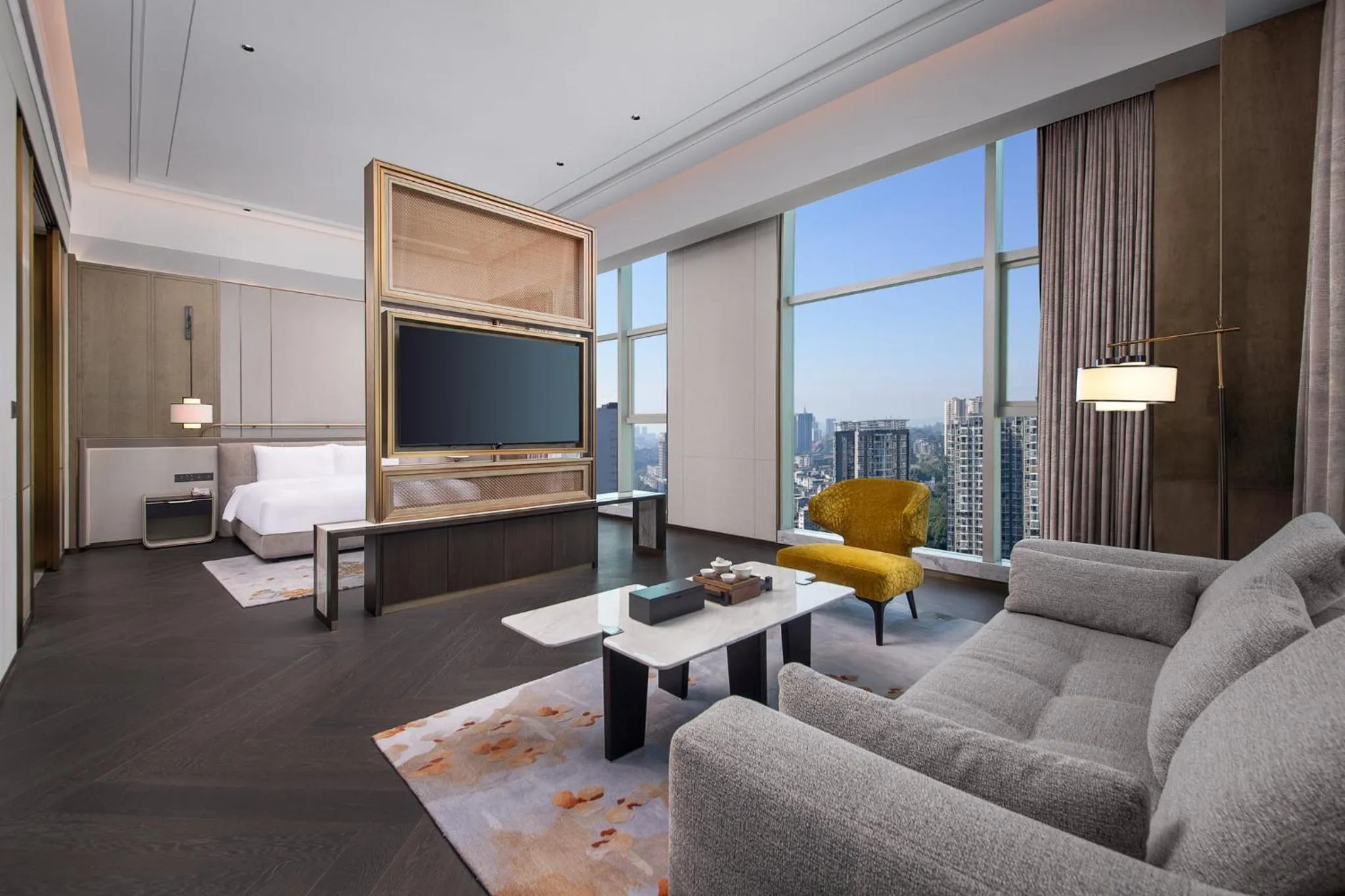 Photo of the whole room in Hualuxe Leshan, an IHG Hotel