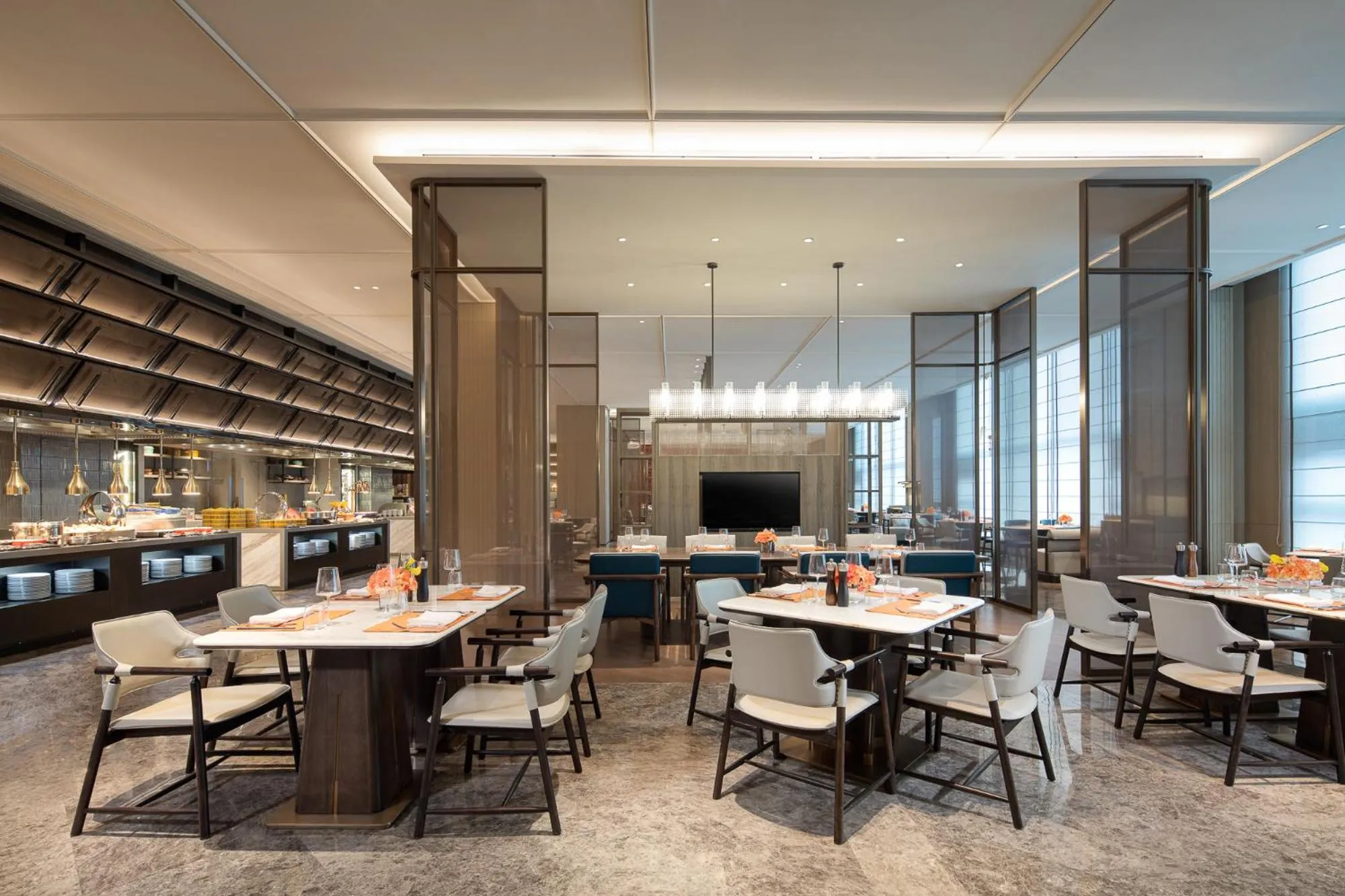 Restaurant/places to eat in Hualuxe Leshan, an IHG Hotel