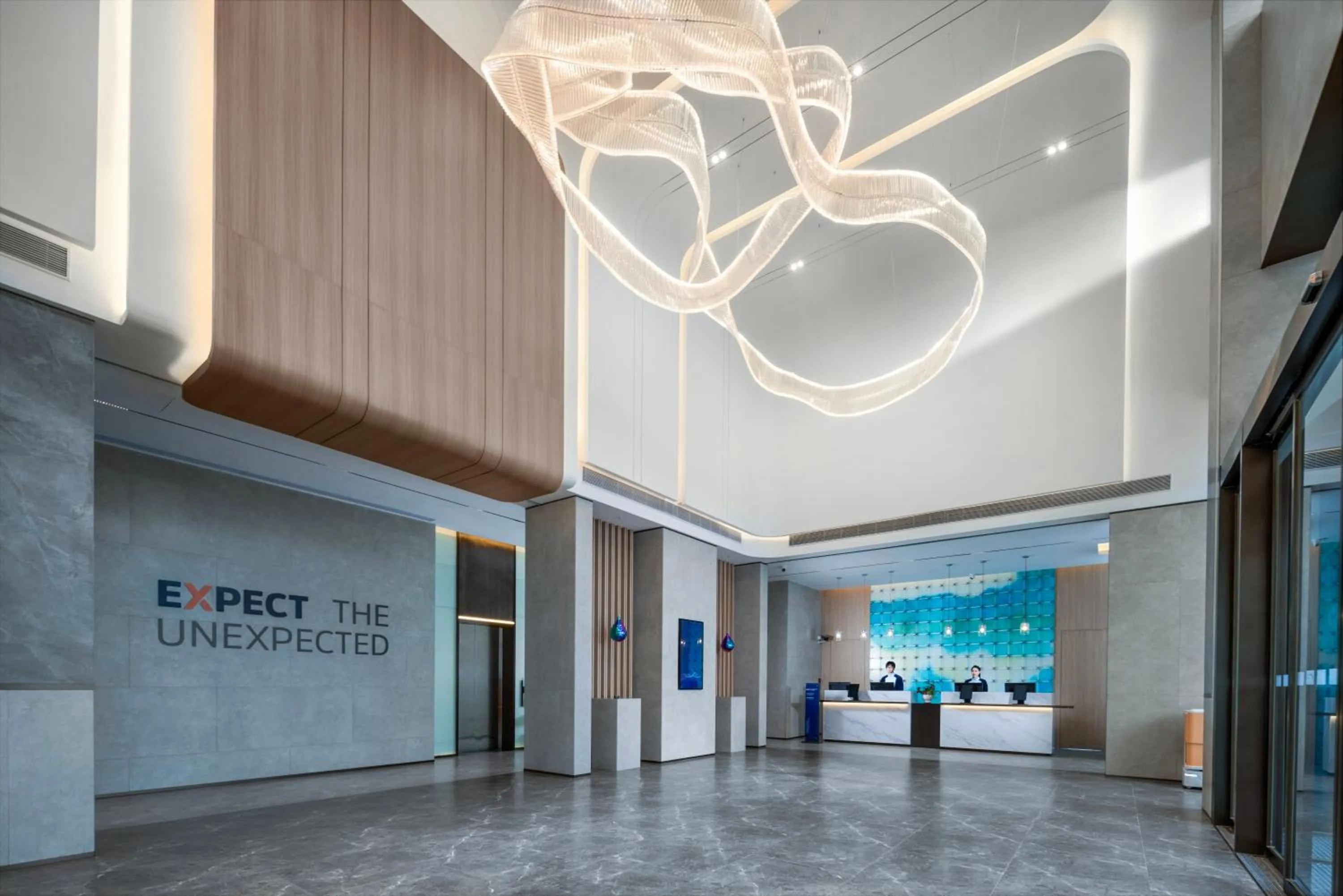 Lobby or reception in Holiday Inn Express Jiangmen Yinhu Bay by IHG