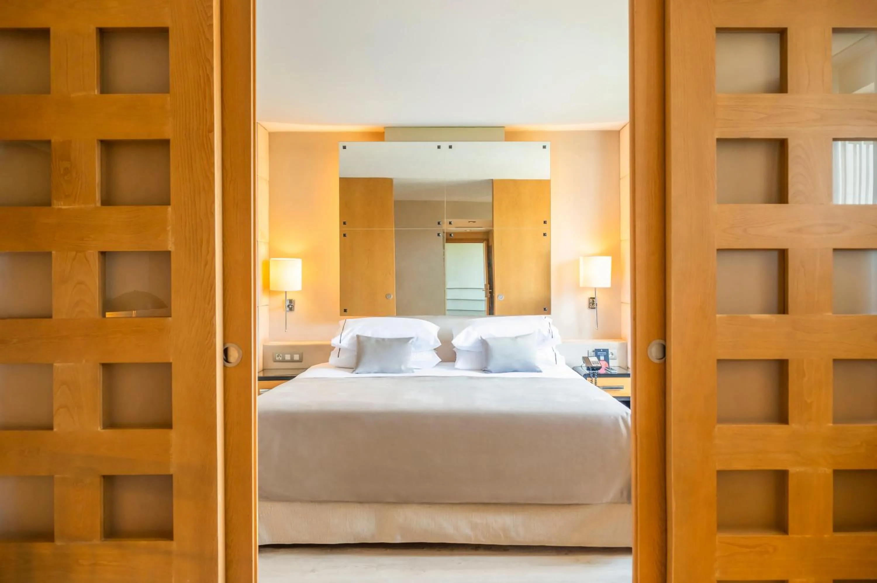 Bed in Hesperia Barcelona Presidente