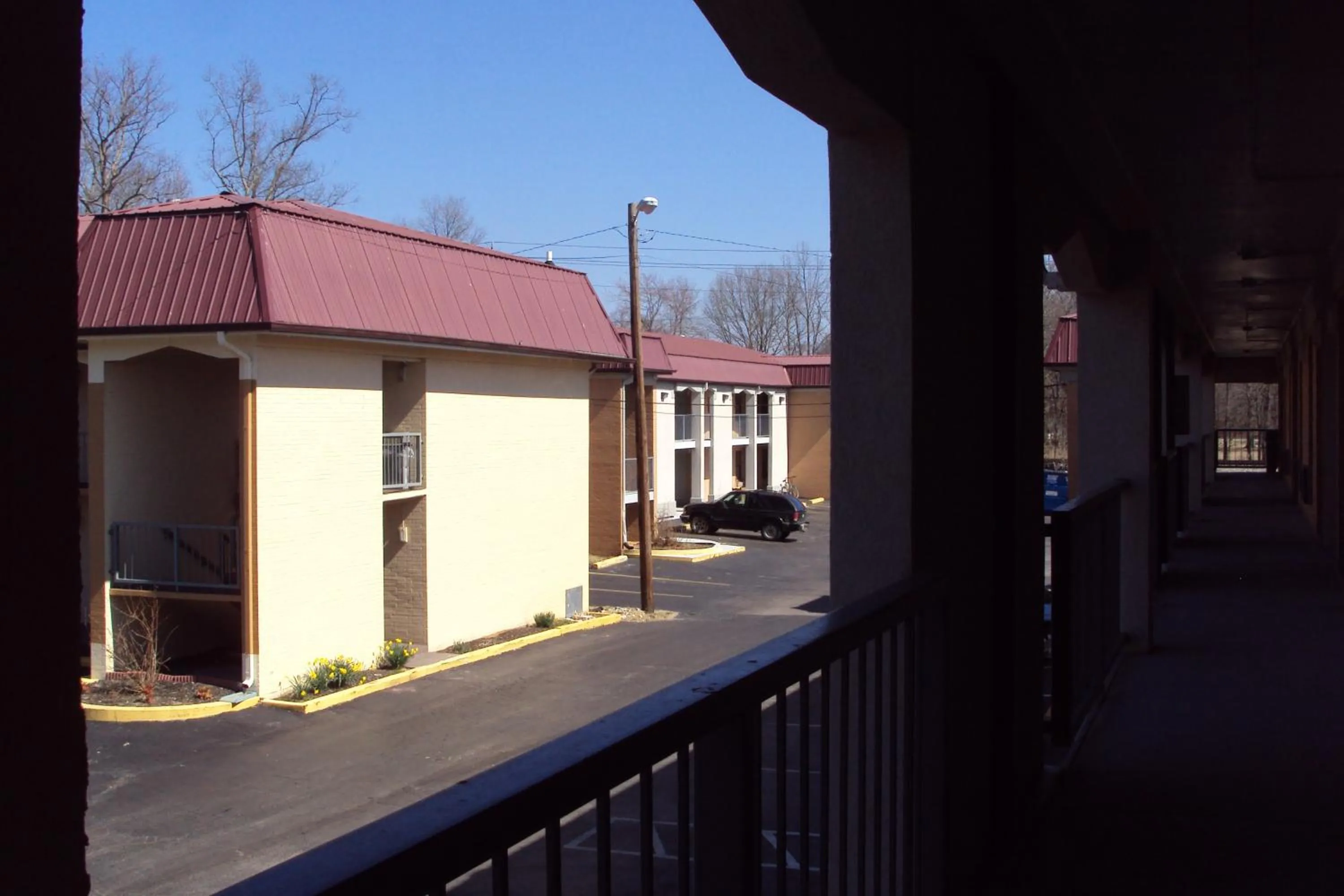 Property building in Executive Inn