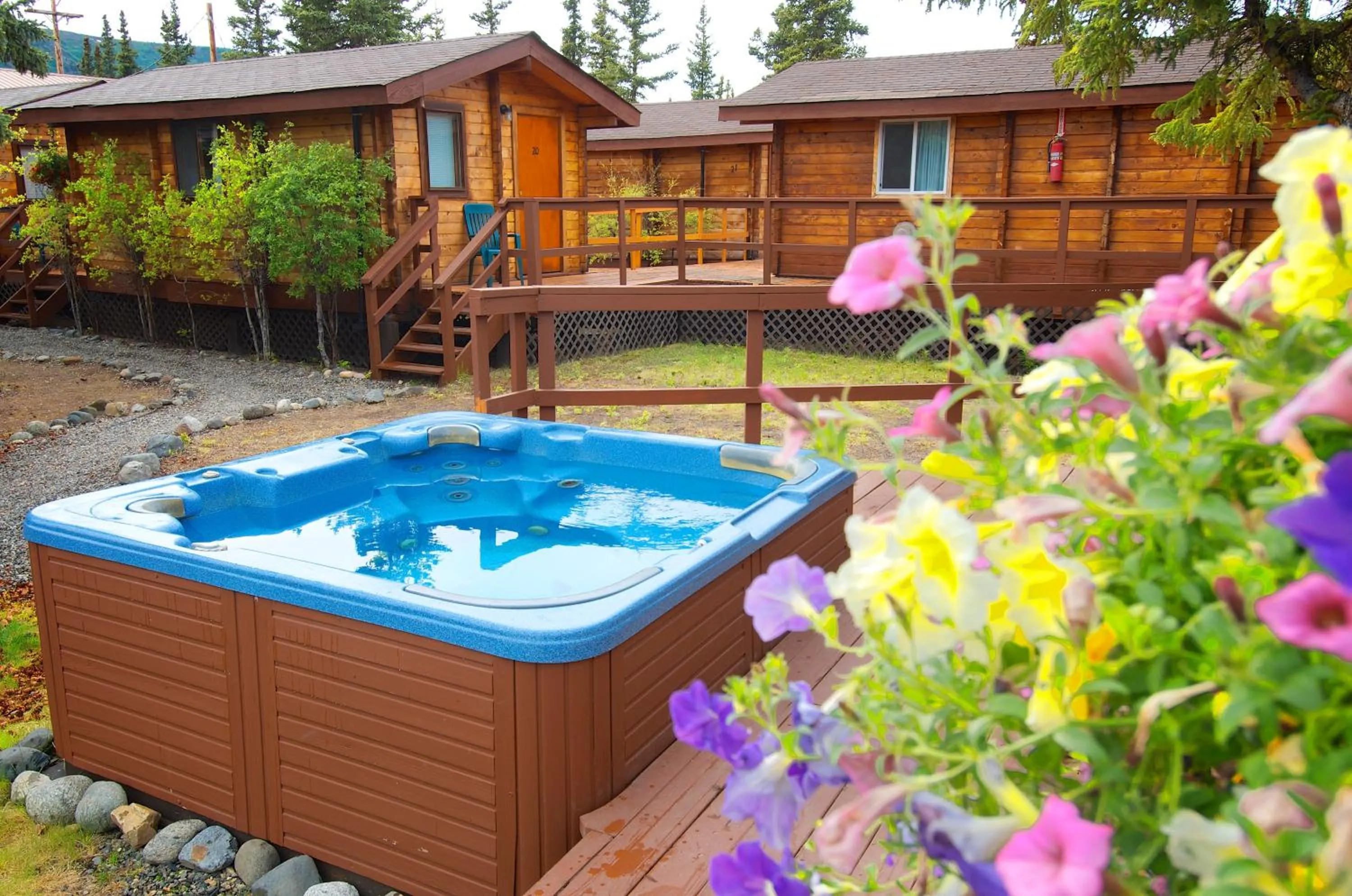 Facade/entrance in Denali Cabins