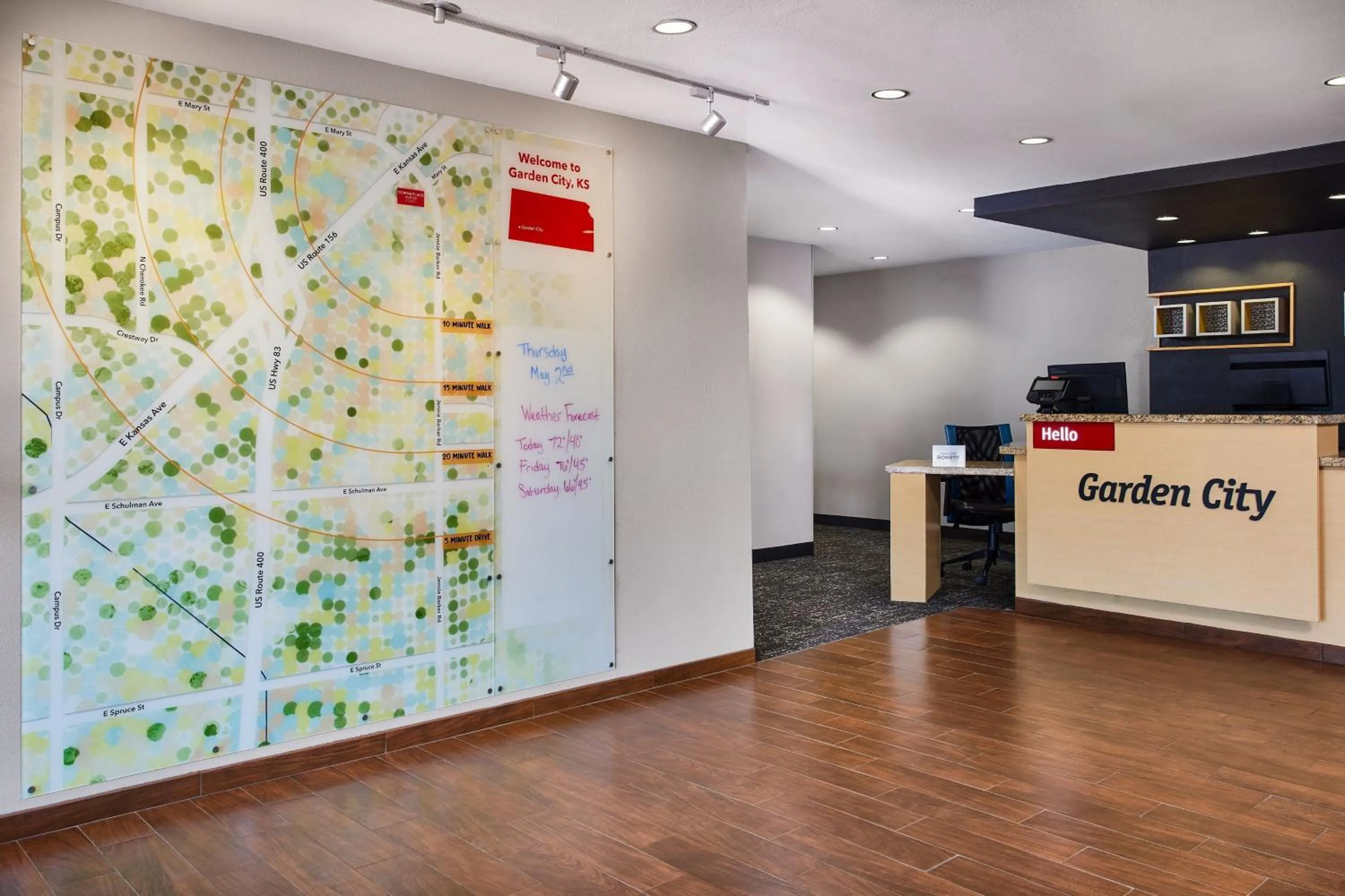 Lobby or reception in TownePlace Suites by Marriott Garden City