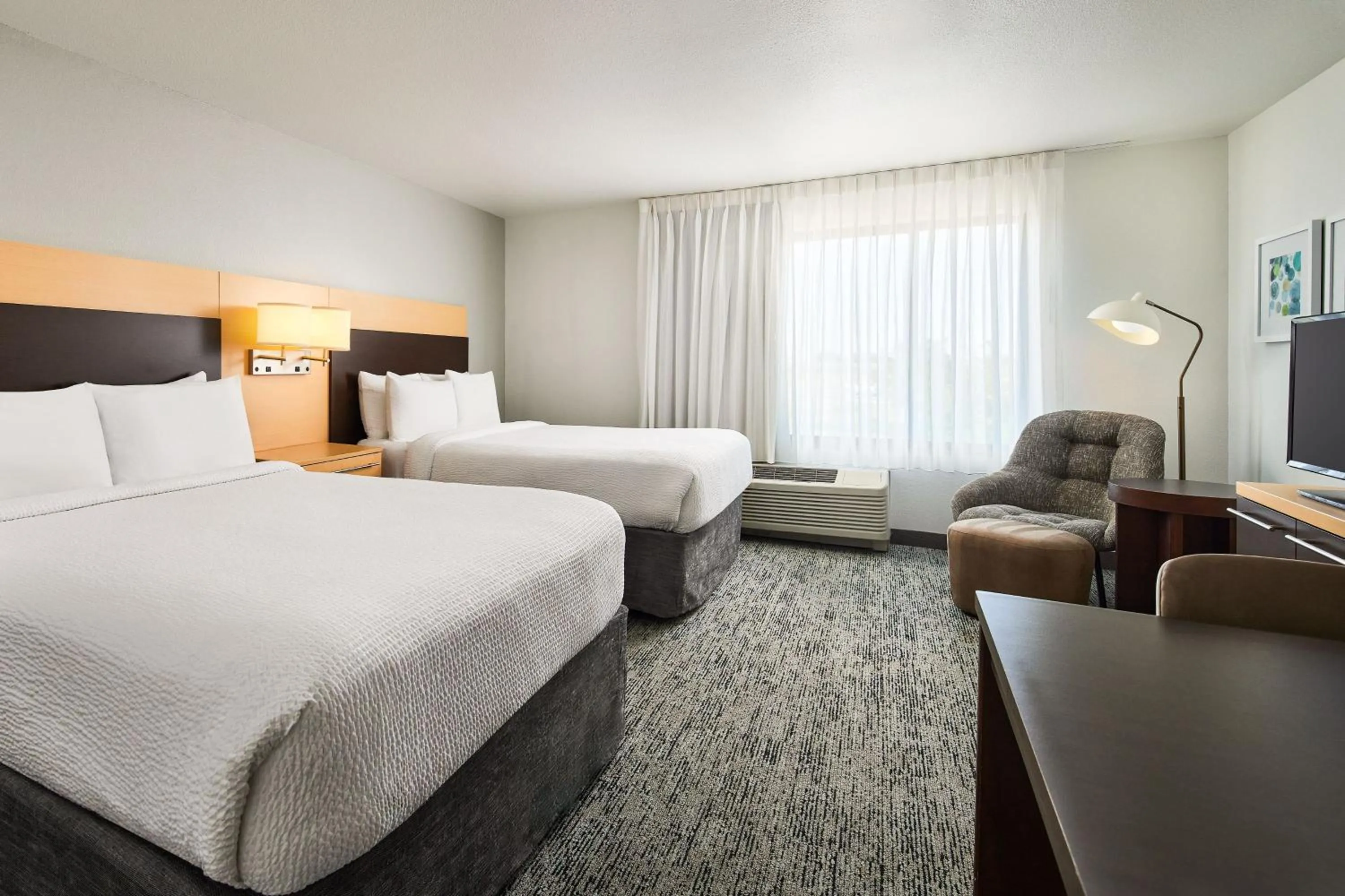 Photo of the whole room, Bed in TownePlace Suites by Marriott Garden City