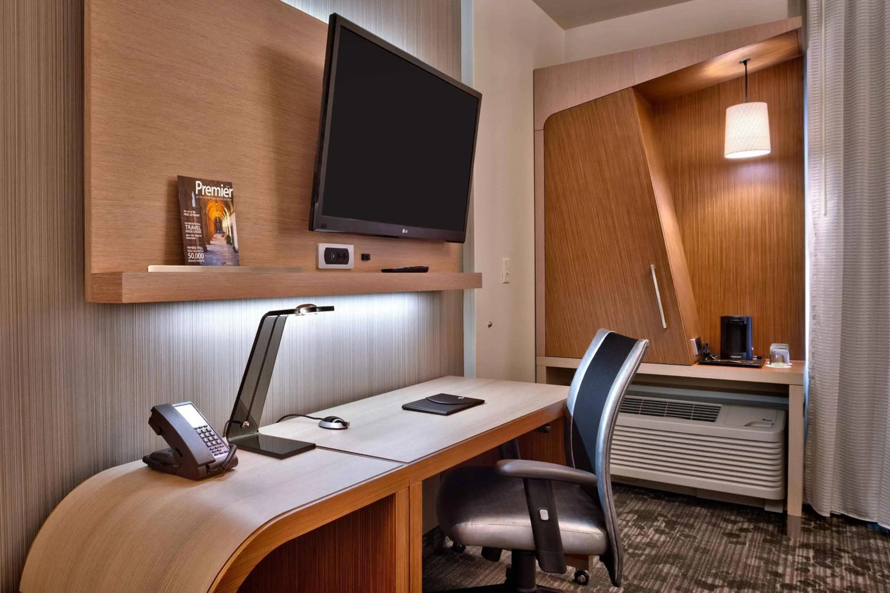 Photo of the whole room in Courtyard by Marriott Lehi at Thanksgiving Point