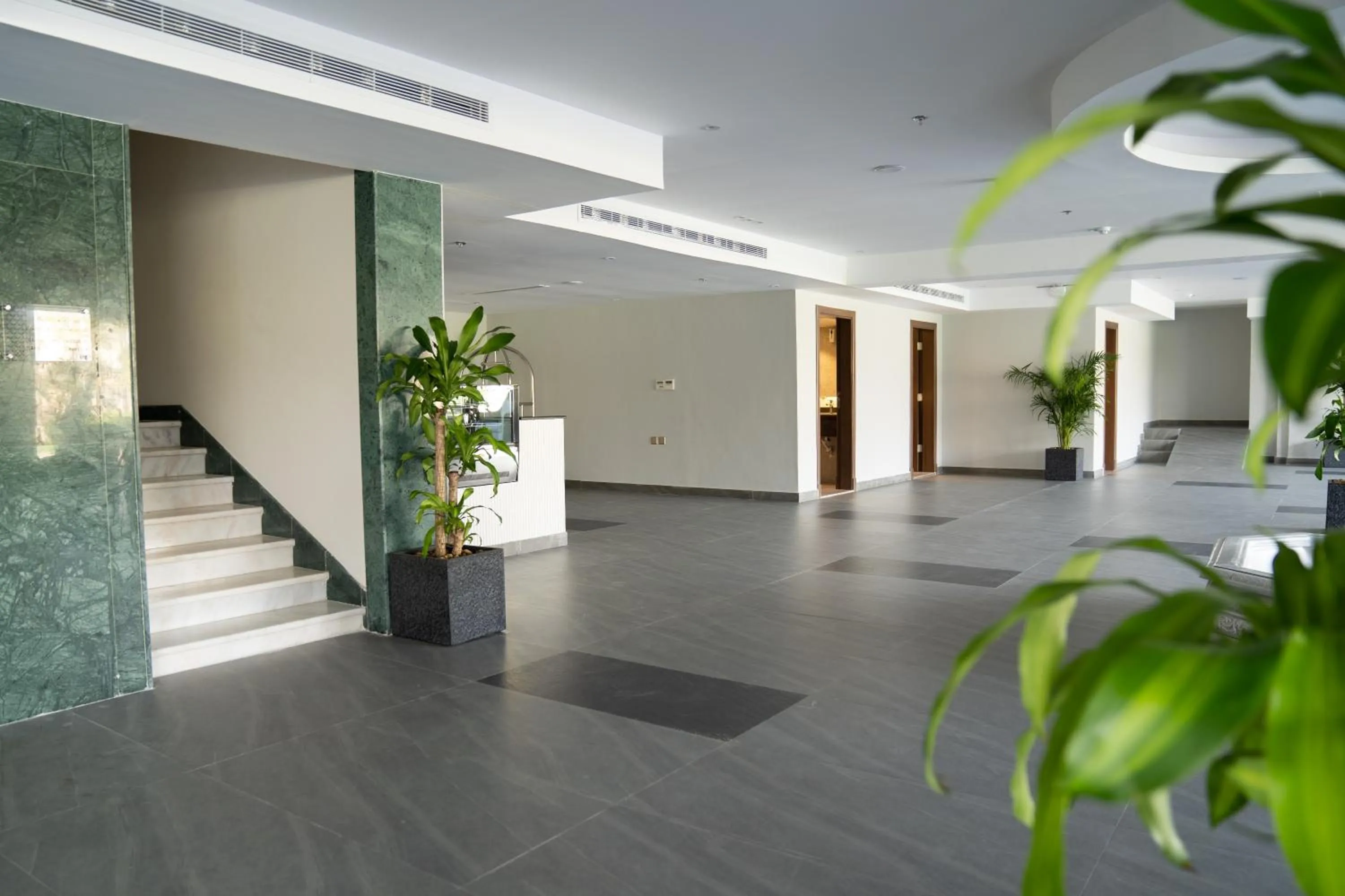 Lobby or reception in Sarwat Park Hotel Jeddah - سروات بارك جده